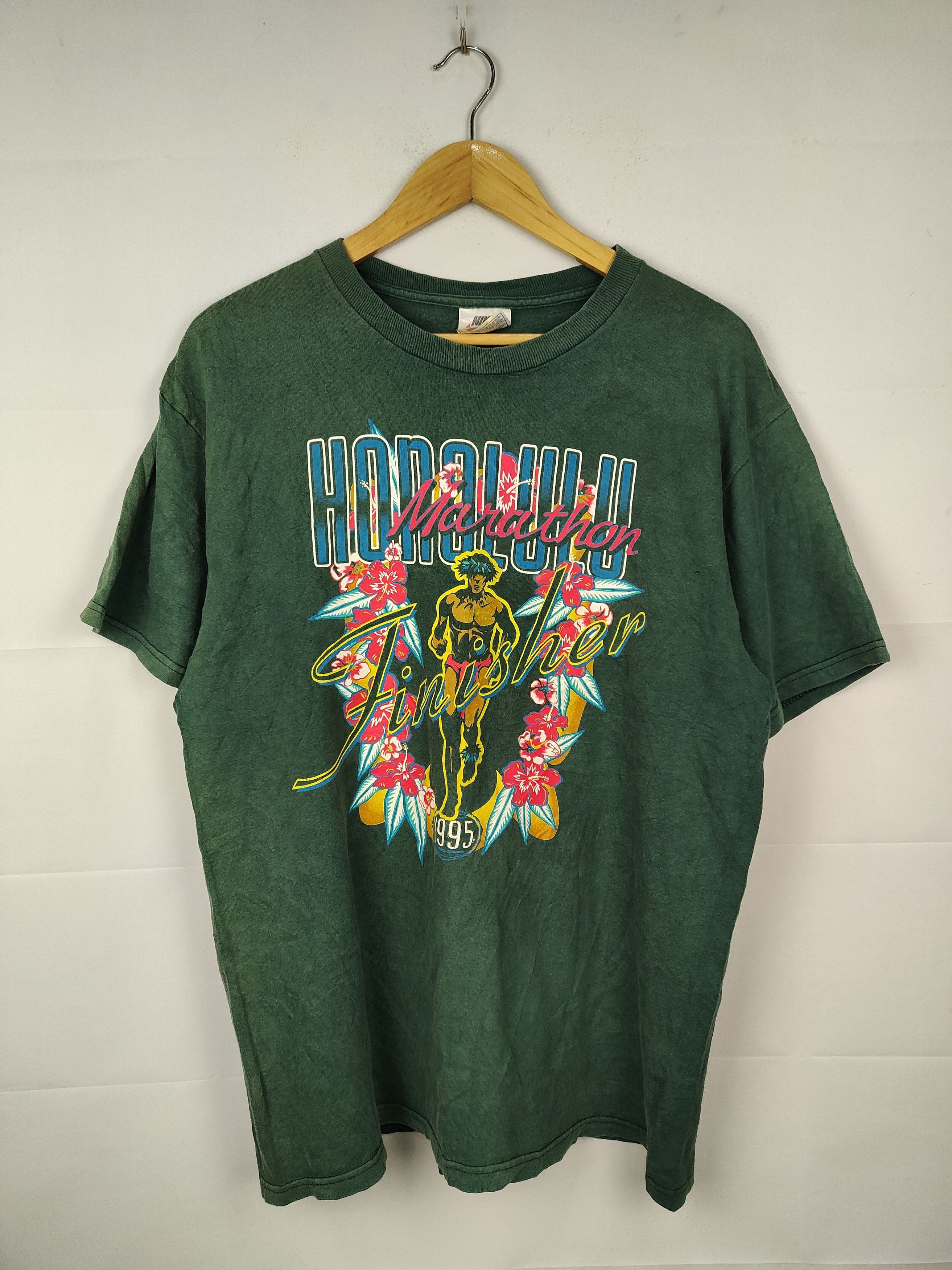 Nike Vintage 1995 Nike Marathon Honolulu Hawaii Shirt Size US M / EU 48-50 / 2 - 1 Thumbnail