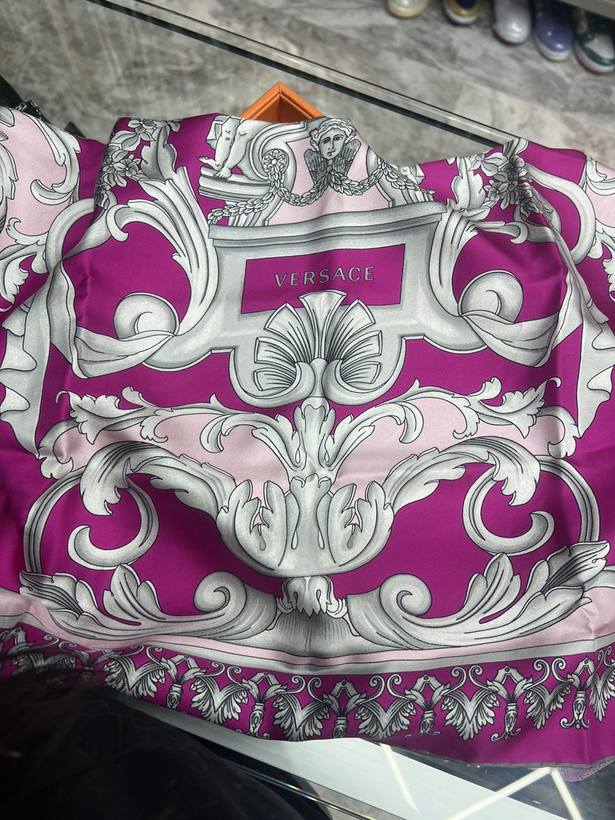 Versace Versace Baroque Print Silk Scarf Size ONE SIZE - 4 Thumbnail