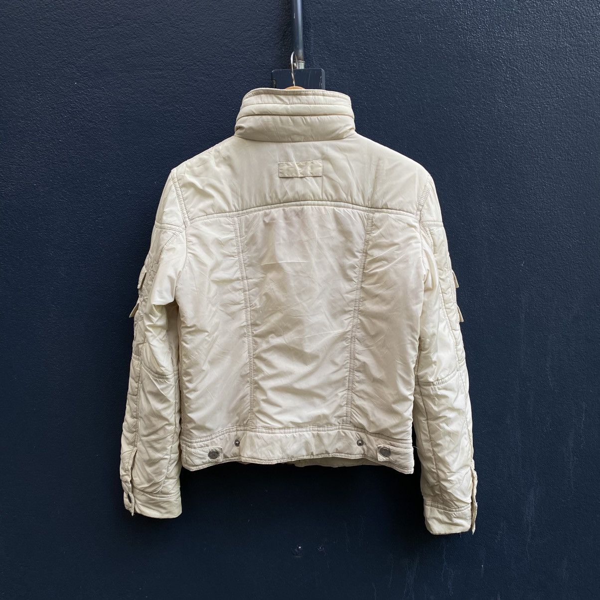 Moschino Moschino multi Pocket Cargo Puffer Love Jacket Size US S / EU 44-46 / 1 - 20 Thumbnail