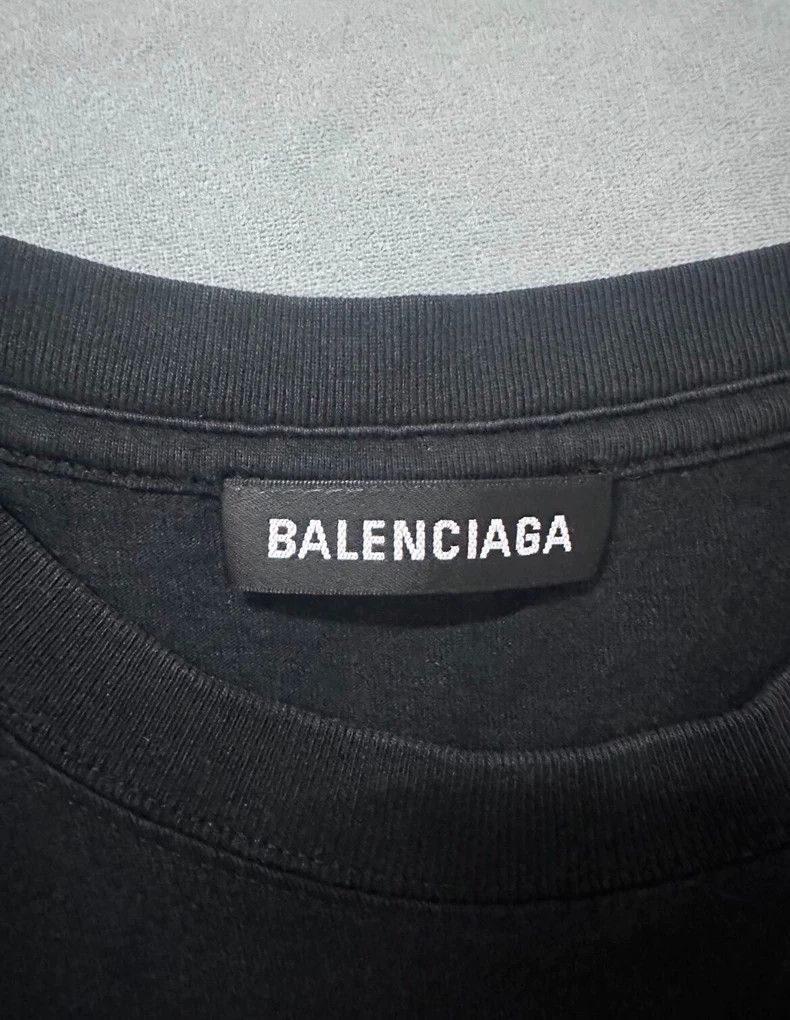Balenciaga Balenciaga Size m yellow front lock print Size US M / EU 48-50 / 2 - 2 Thumbnail