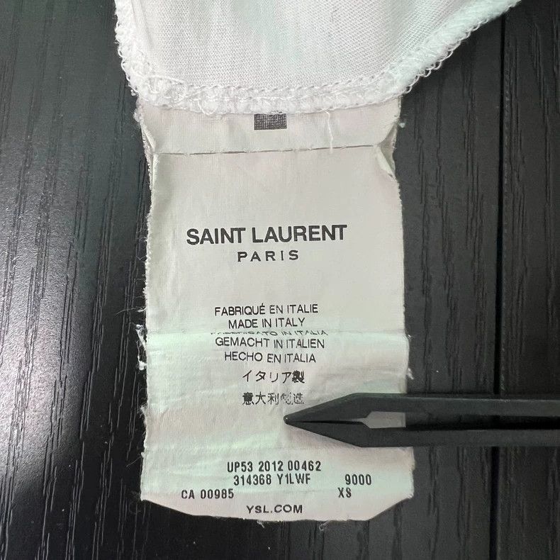 Yves Saint Laurent Saint Laurent13ss First Year Pure White V-Neck Short Sleeve Size US XS / EU 42 / 0 - 4 Thumbnail
