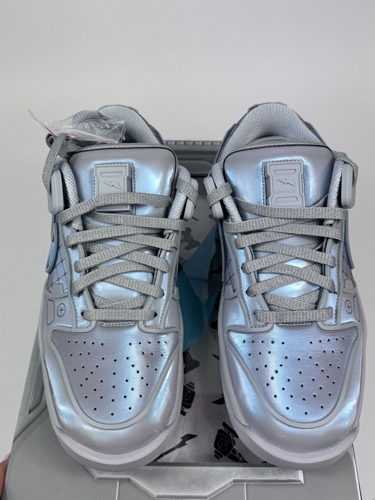 Nike RTFKT X NIKE DUNK GENESIS SNEAKERS Size US 10 / EU 43 - 2 Thumbnail