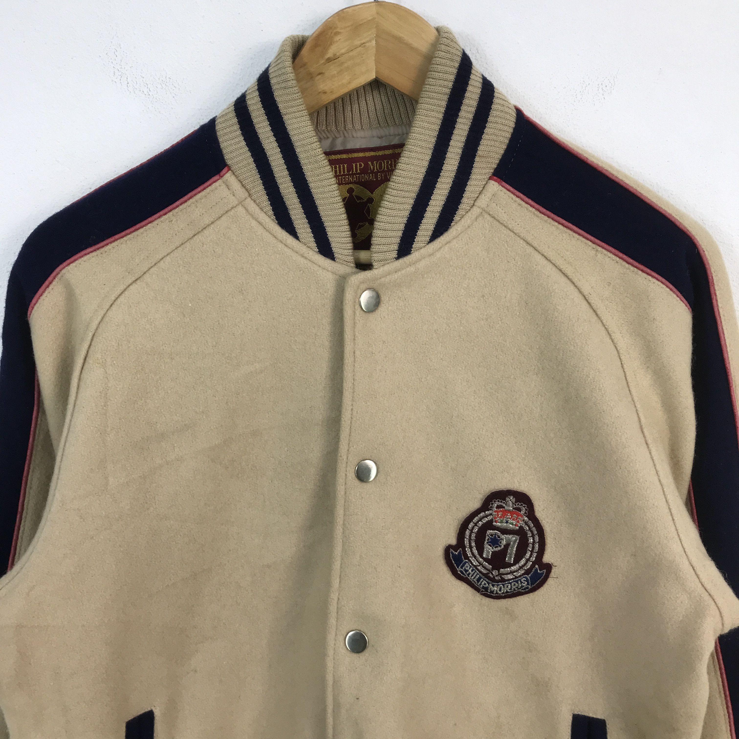 Japanese Brand philip morris japan varsity jacket Size US L / EU 52-54 / 3 - 3 Thumbnail