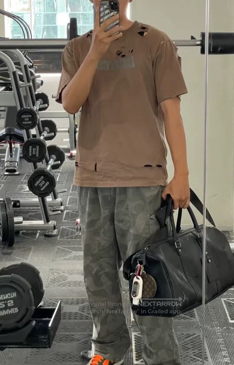 Other Balenciaga Brown large destroyed short-sleeve, size S Size US S / EU 44-46 / 1 - 9 Thumbnail
