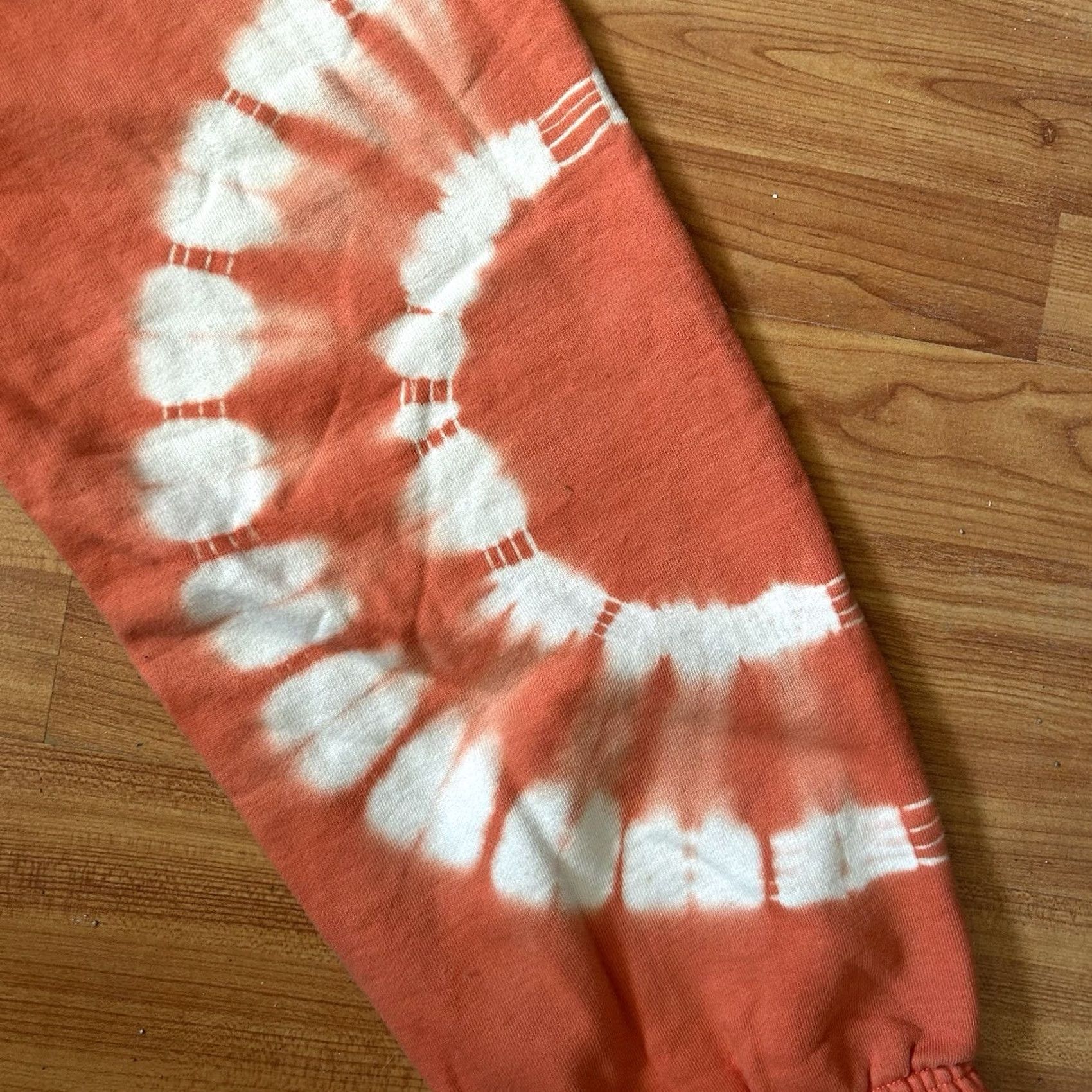 Disney Disney Mickey Mouse and Friends Tie Dye Sweatpants Women M Orange Pants Regular Sweatpants Size M Size 32" / US 10 / IT 46 - 4 Thumbnail