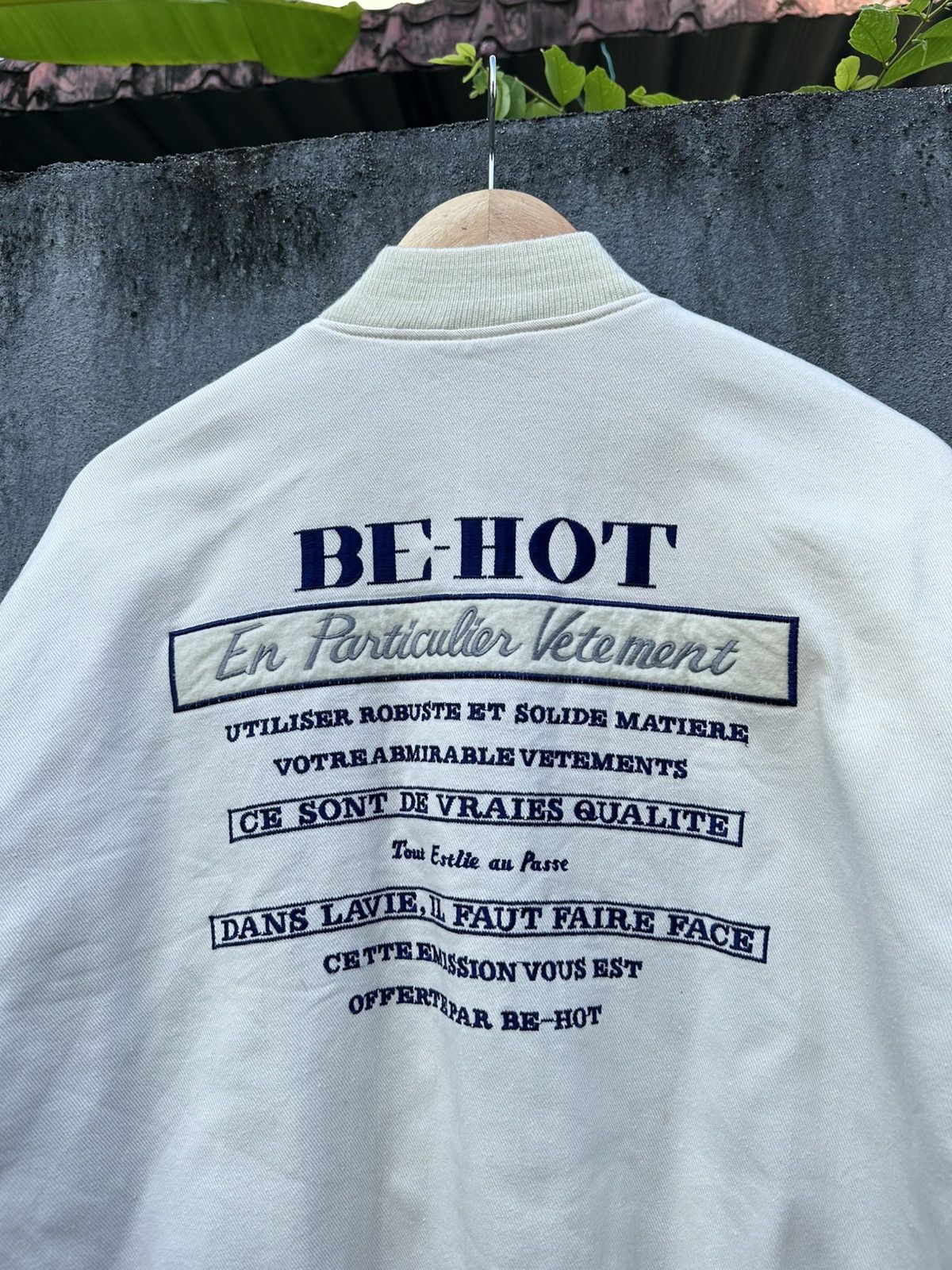 Vintage 👹Vintage BeHot Embroidery Logo Bomber Jacket Size US M / EU 48-50 / 2 - 8 Thumbnail