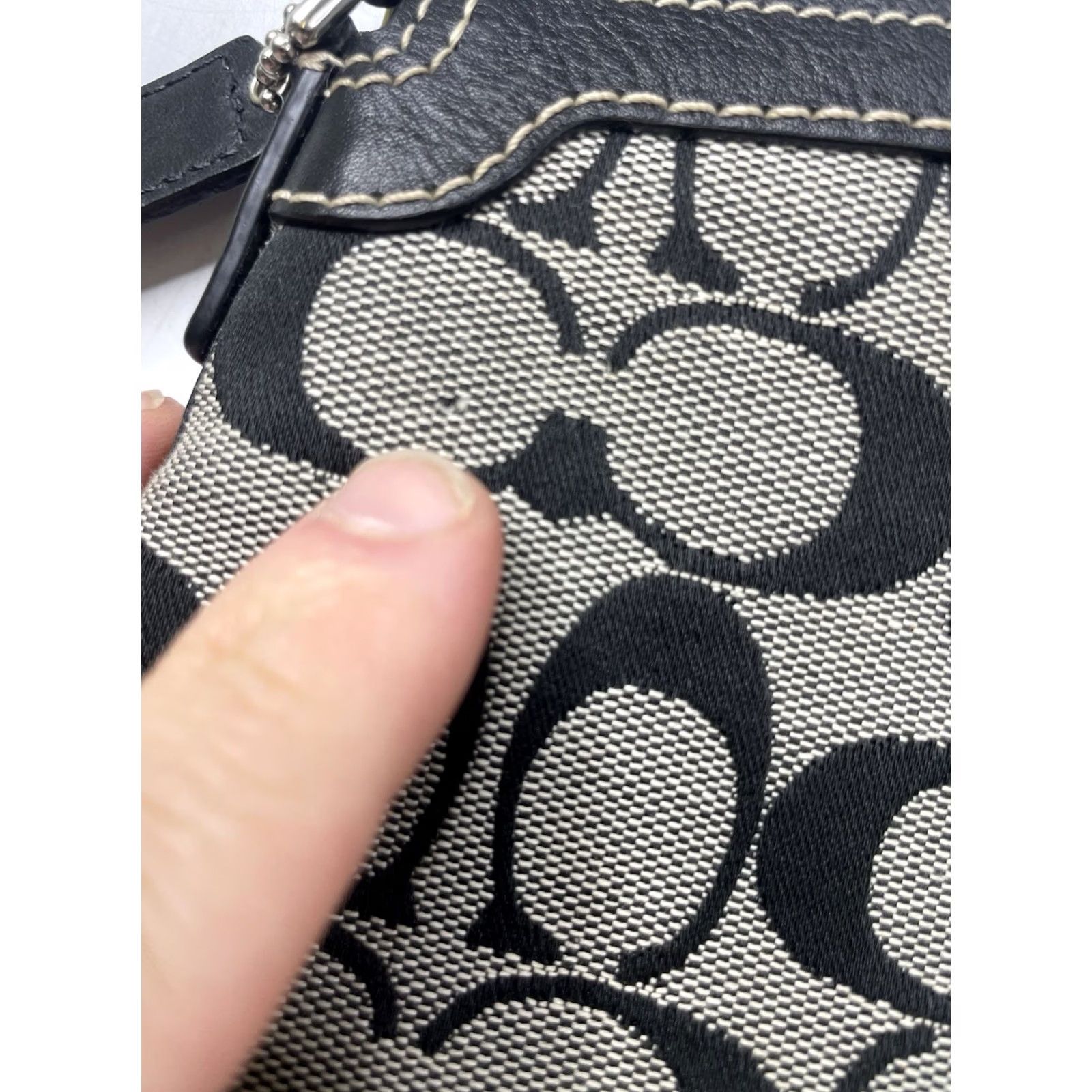 Coach VINTAGE Coach Shoulder Bag Gray Black Signature C Jacquard Turnlock Mini Hobo Bag Womens Size ONE SIZE - 4 Thumbnail