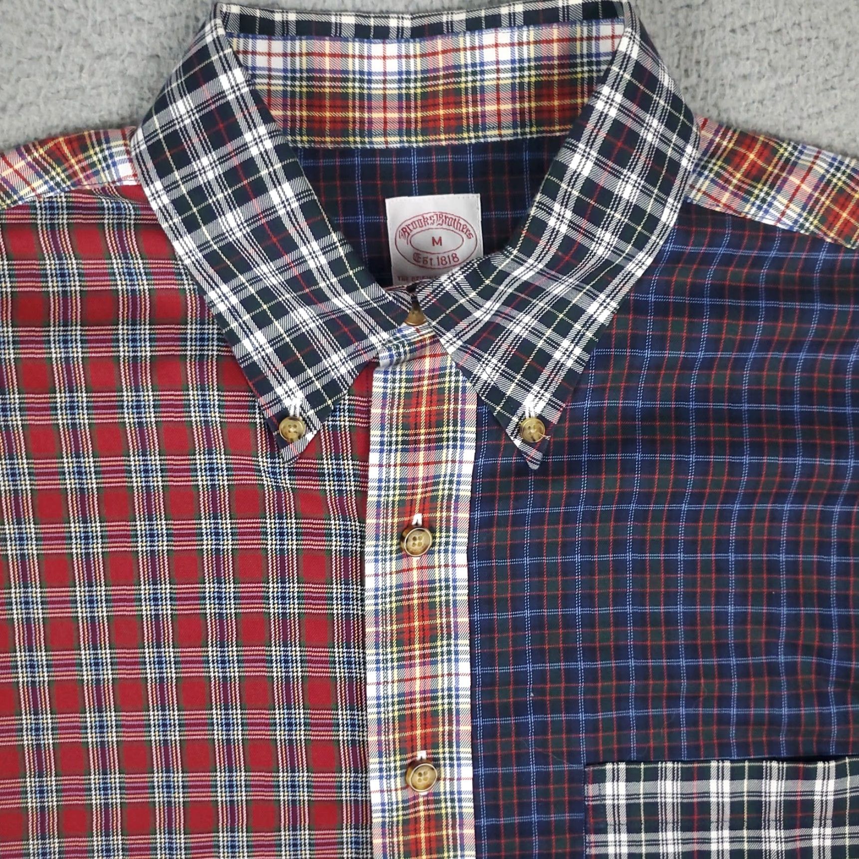 Brooks Brothers Brooks Brothers Shirt Men’s Medium Blue Plaid Non-Iron Button-Up with Pockets All Seasons Regular Fit Size US M / EU 48-50 / 2 - 2 Thumbnail