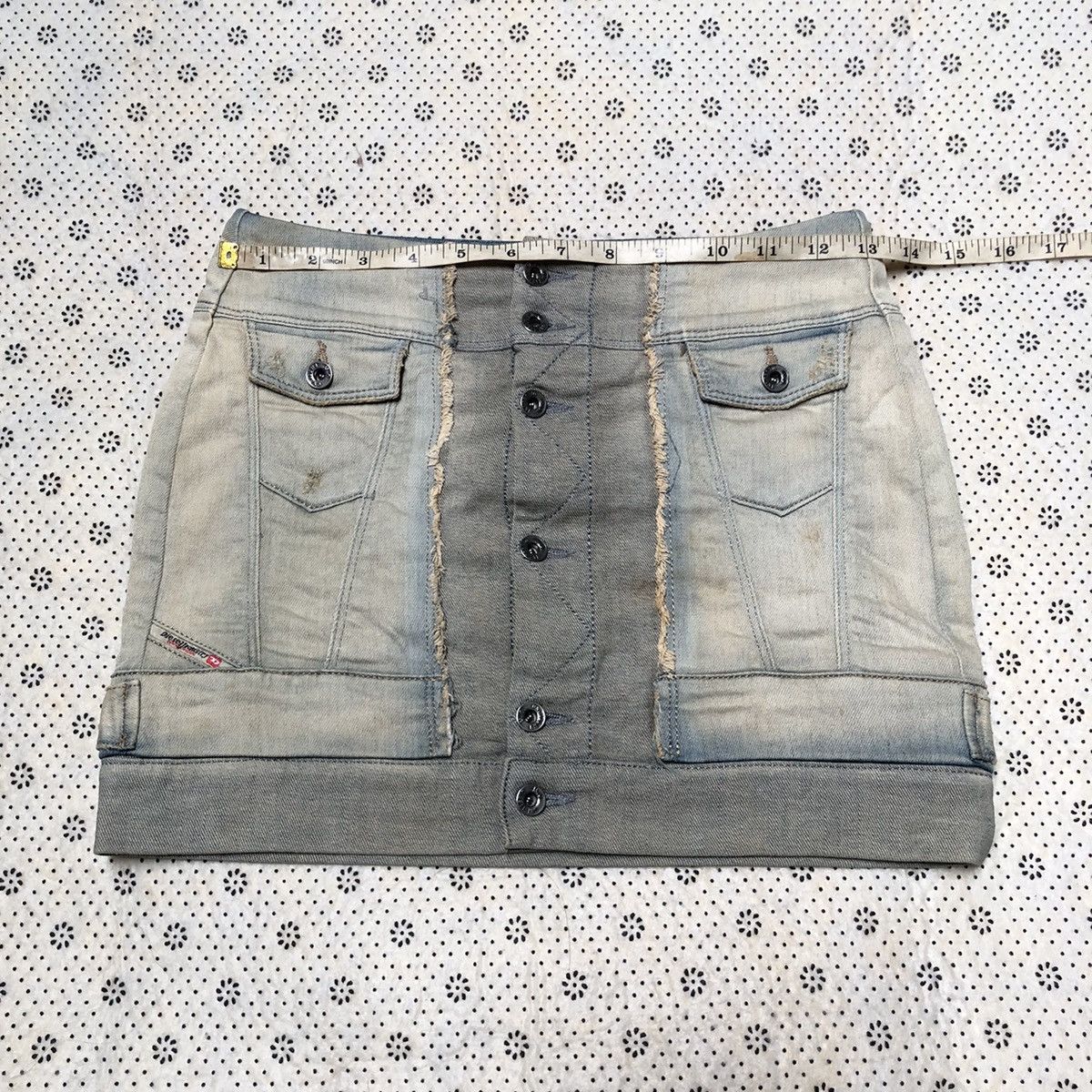 Diesel DIESEL full button jeans mini skirt Size 26" / US 2 / IT 38 - 7 Thumbnail