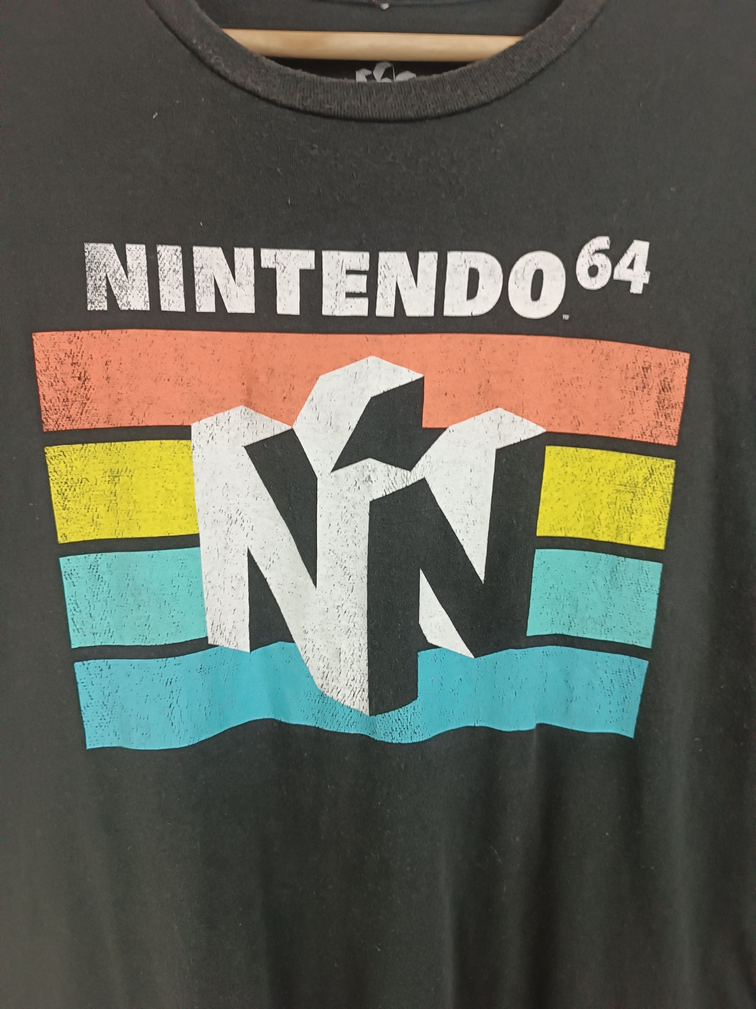 Nintendo VINTAGE NINTENDO64 BOG LOGO TEE games ps5 gameboy Size US L / EU 52-54 / 3 - 11 Thumbnail