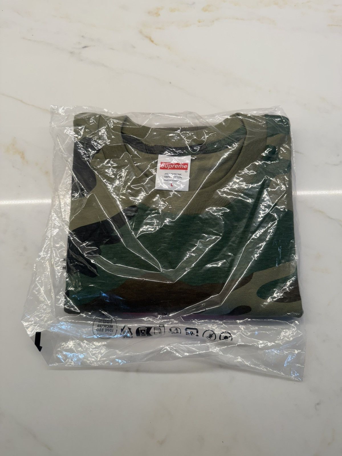 Supreme Brand New Supreme Arabic Camo Box Logo Tee Size US L / EU 52-54 / 3 - 2 Thumbnail