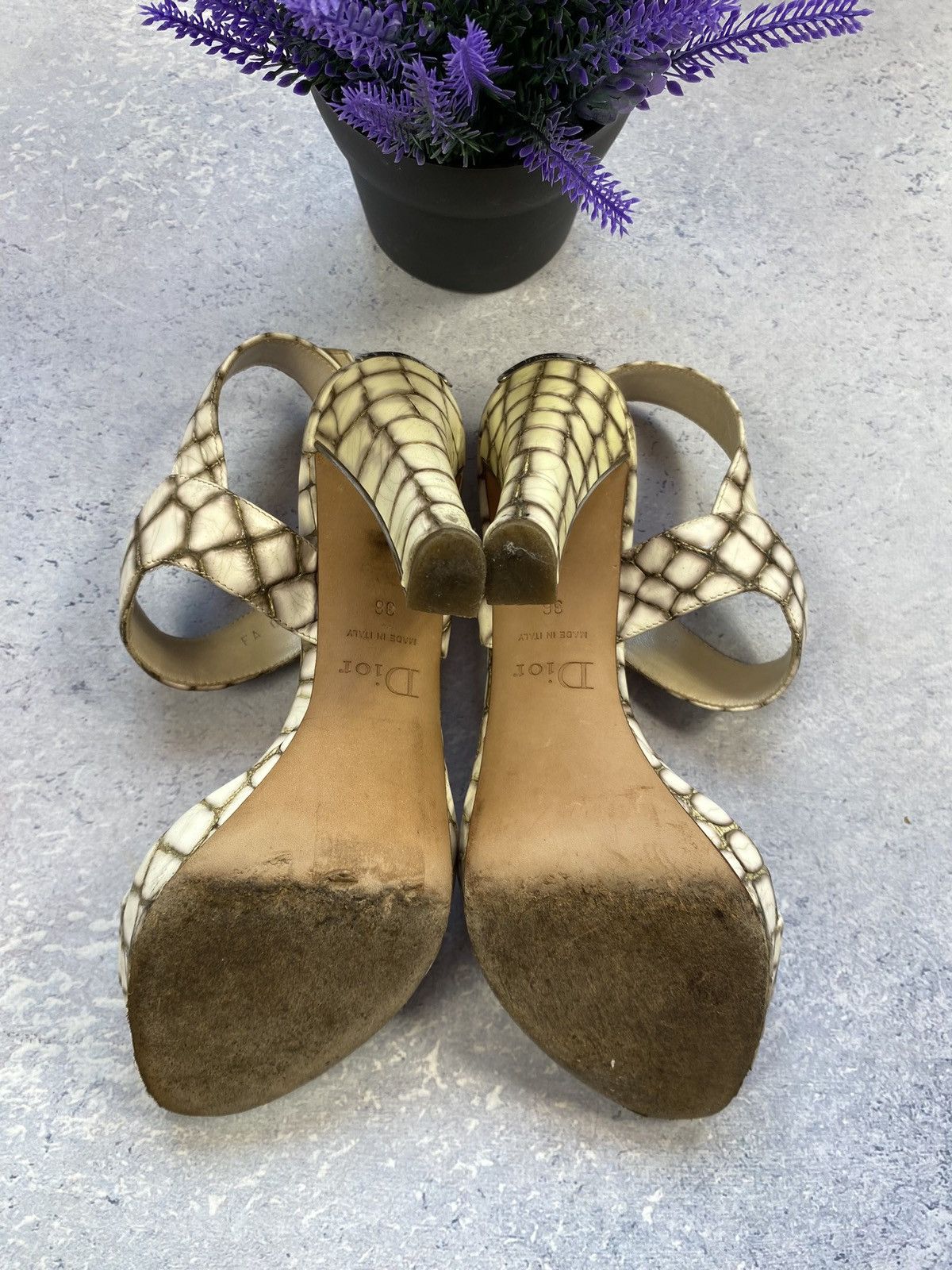Dior Christian Dior Women’s Leather Heels Shoes Size 36 Size US 6 / IT 36 - 5 Thumbnail