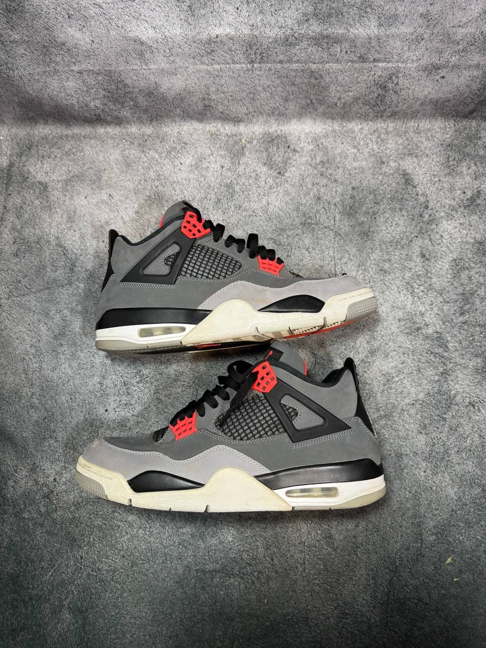 Jordan Brand Size 11.5 | Jordan 4 Infrared With Box | Pre-Owned Size US 11.5 / EU 44-45 - 9 Thumbnail