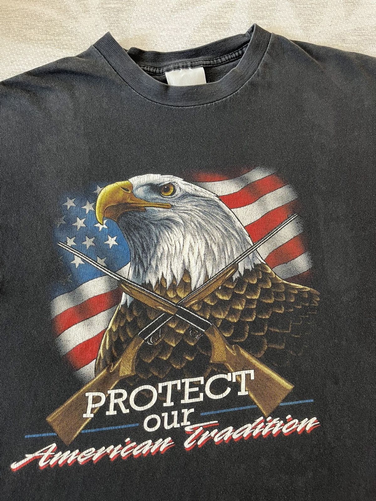Harley Davidson Vintage 00’s Protect Our “American Tradition” Faded T-Shirt Size US XL / EU 56 / 4 - 4 Thumbnail