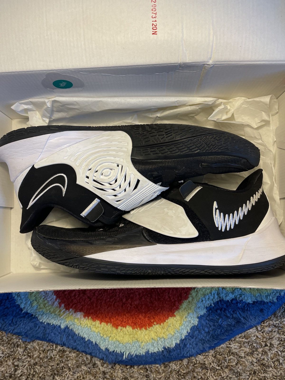 Nike Kyrie Low 3 TB PROMO Black/White Size US 14 / EU 47 - 2 Thumbnail