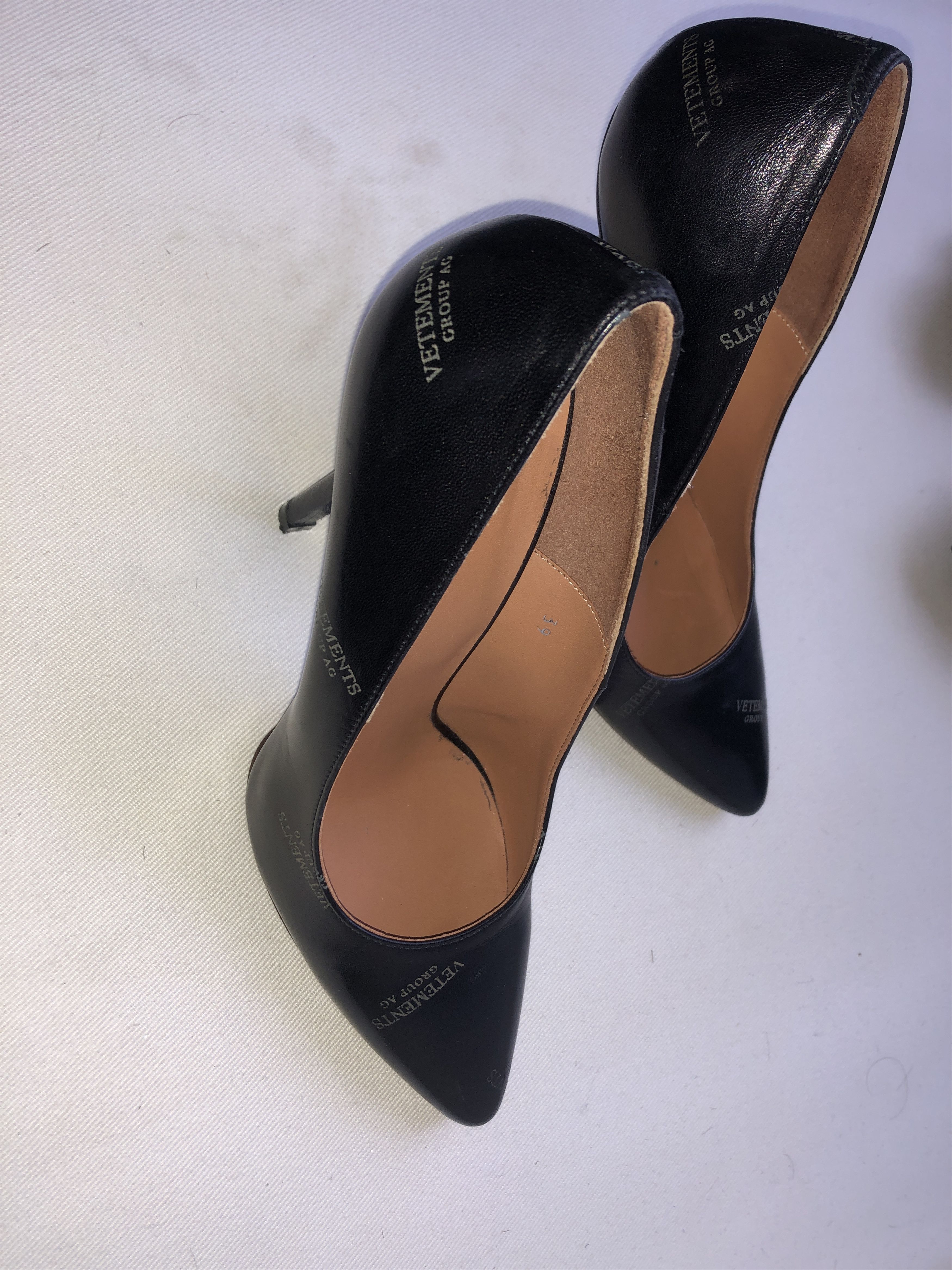 Vetements Black Leather Pumps with "Snatched" Shoe Sole Size US 9 / IT 39 - 21 Thumbnail