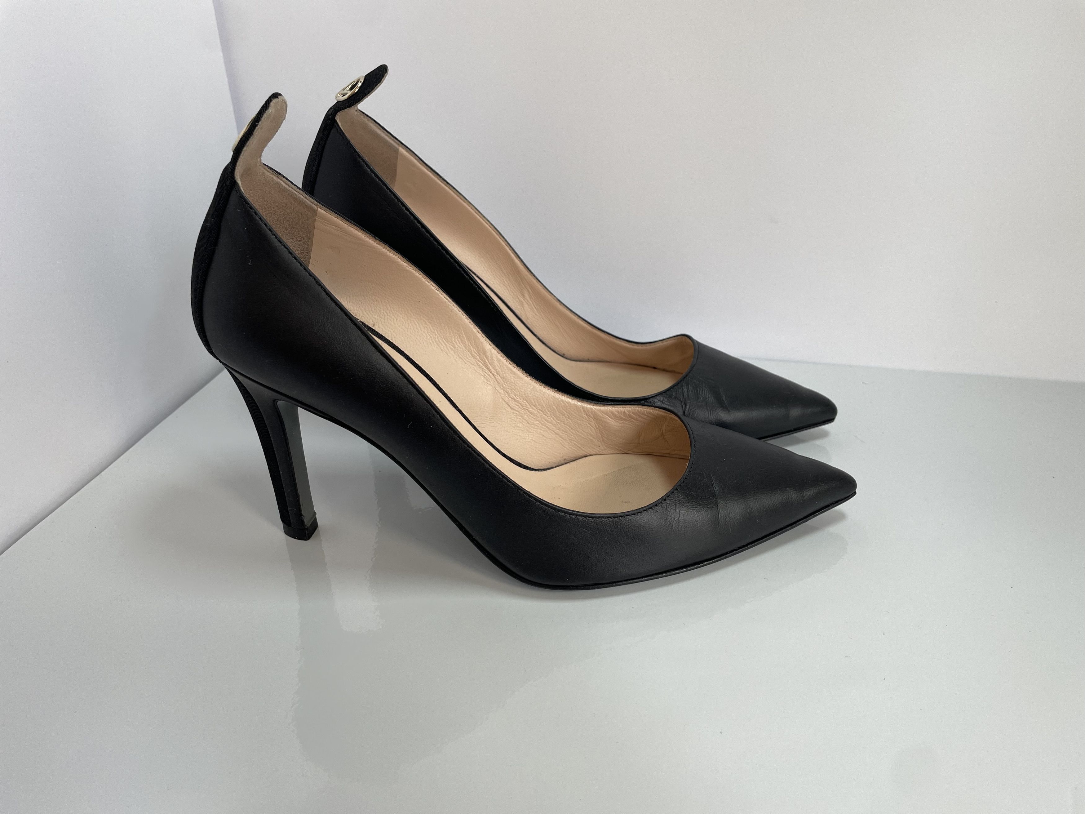 Fendi Fendi leather pumps Size US 7.5 / IT 37.5 - 1 Thumbnail