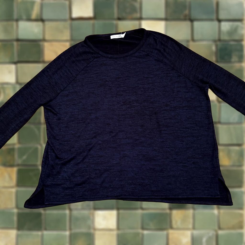 Rag & Bone Rag & Bone Jean Sweater Crewneck Long Sleeve Navy Blue M Womens Boho Crewneck Knit Crewneck shirt Ladies Medium Bohemian Size M / US 6-8 / IT 42-44 - 1 Thumbnail