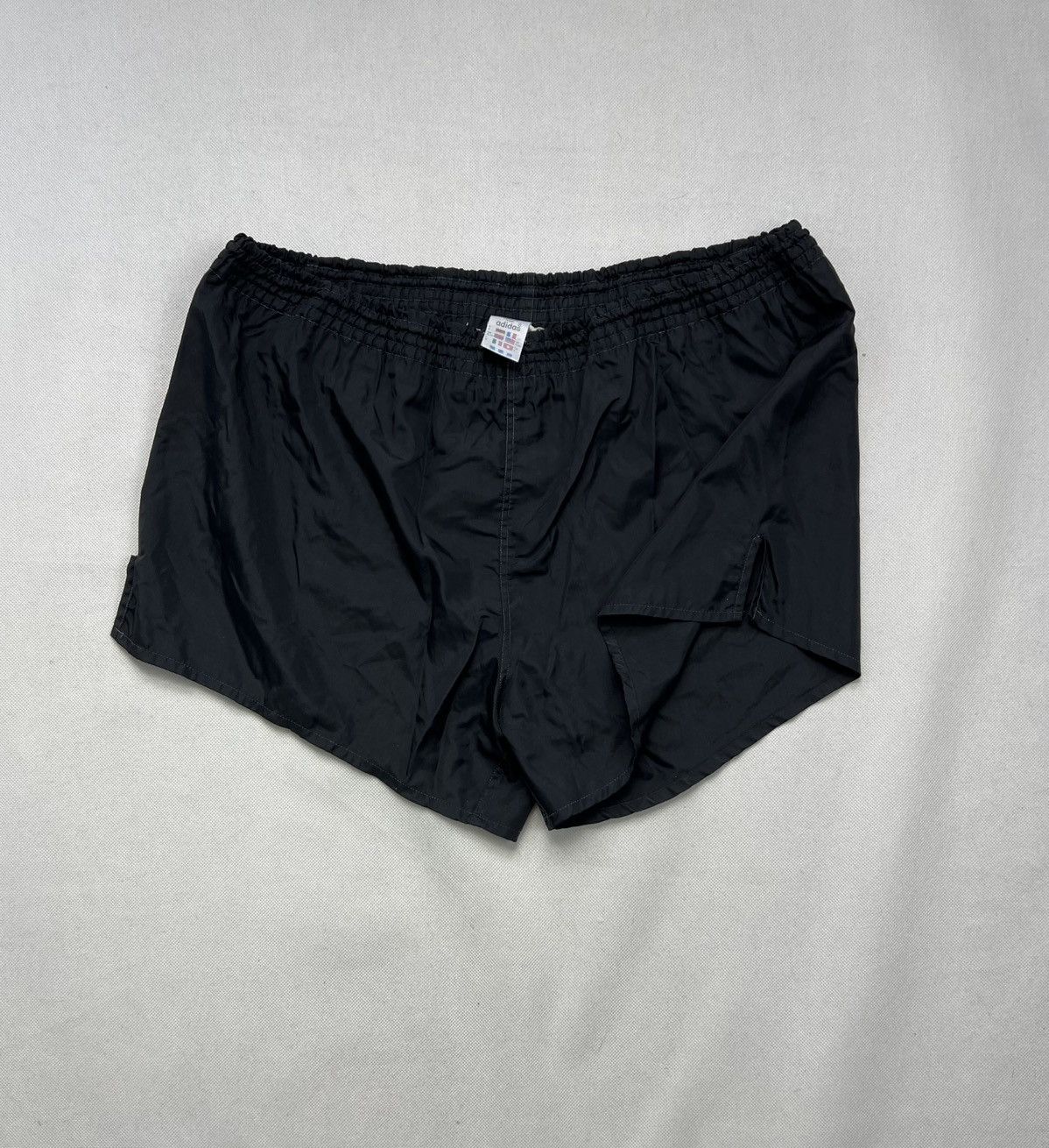 Adidas Rare Shorts Adidas Vintage 80’s Oldschool Nylon Size US 36 / EU 52 - 1 Thumbnail