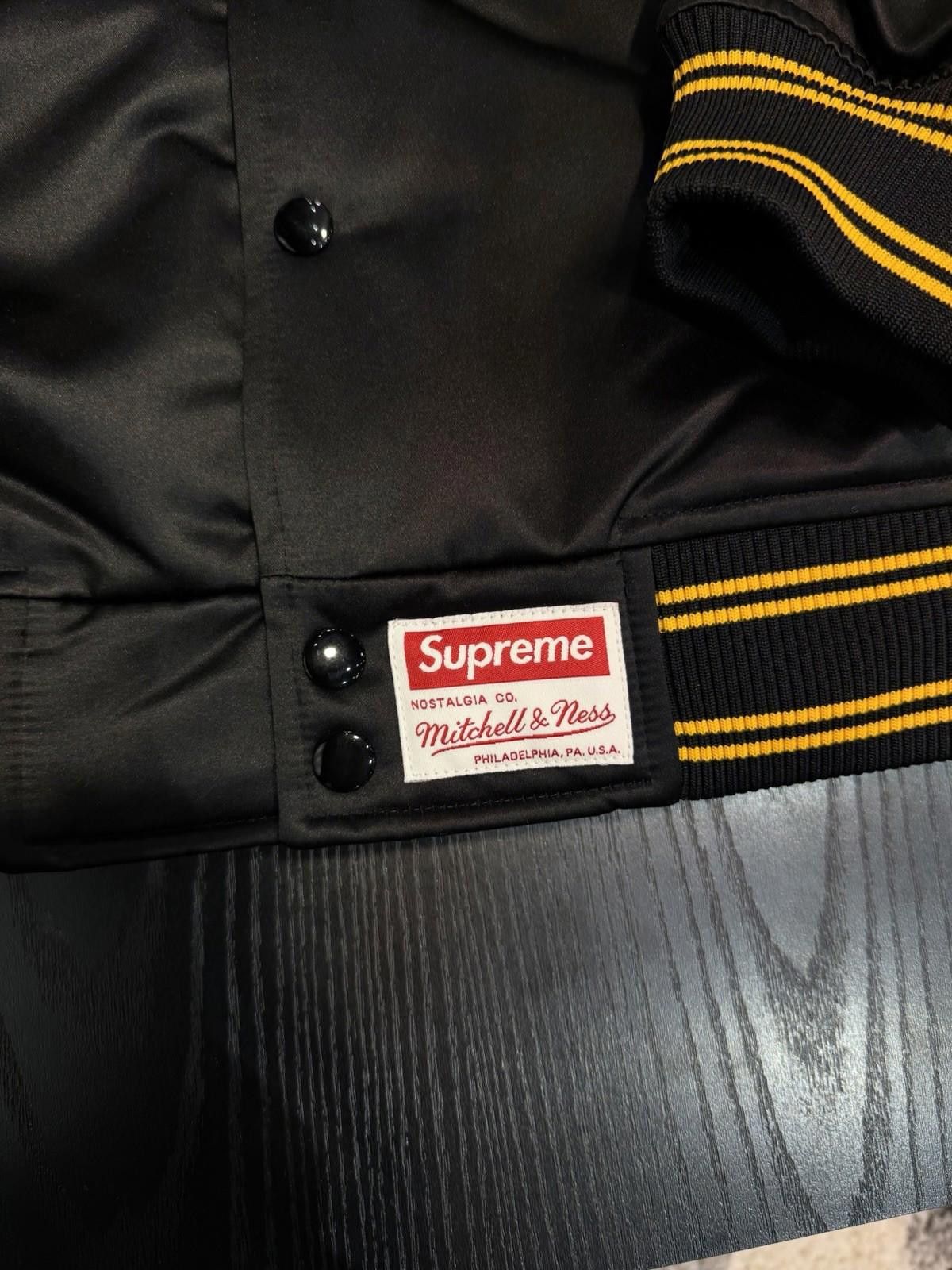 Supreme Supreme®/Mitchell & Ness® Hooded Satin Varsity Jacket Black Size US L / EU 52-54 / 3 - 9 Thumbnail