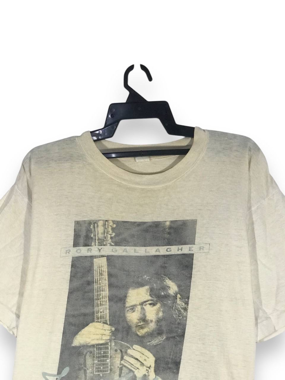 Band Tees Vintage rory Gallagher irish singer fresh evidence Size US XL / EU 56 / 4 - 2 Thumbnail