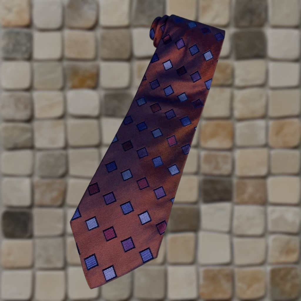 Ermenegildo Zegna VINTAGE Ermenegildo Zegna Silk Tie Geometric Bronze Made in Italy Men’s Tie 58" Bronze Silk Geometric 57-60" Width 3 7/8" Italy Mens Size ONE SIZE - 1 Thumbnail