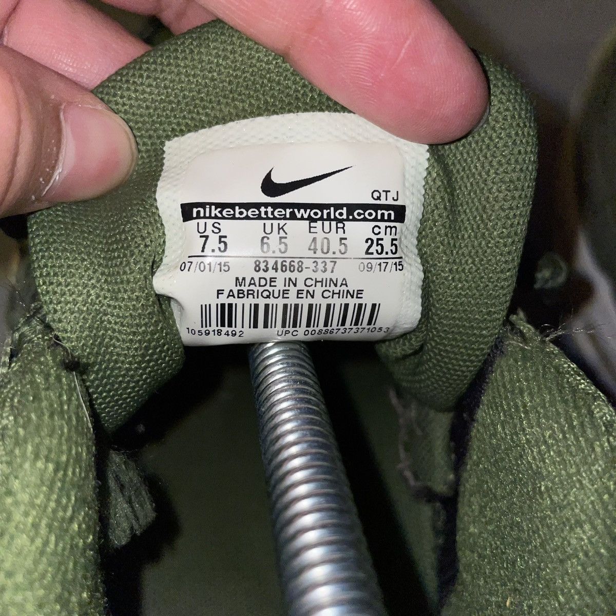 Nike × Stussy Stussy Nike AirMax 95s Olive size 7.5 Men’s Size US 7.5 / EU 40-41 - 8 Thumbnail