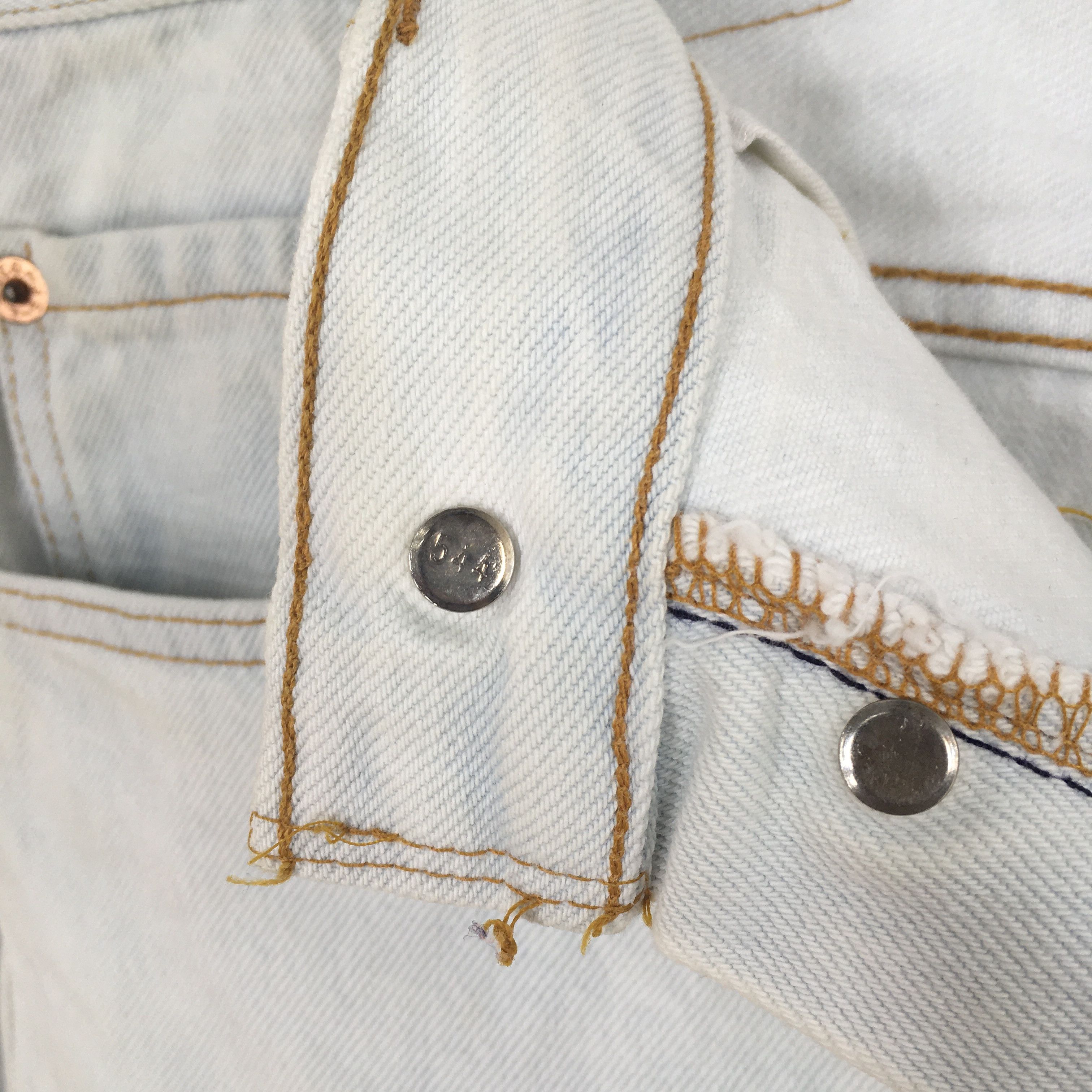 Levi's Size 29x27 Vintage 90s Levi's 501 Pale Blue Jeans S1932 Size US 29 - 7 Thumbnail