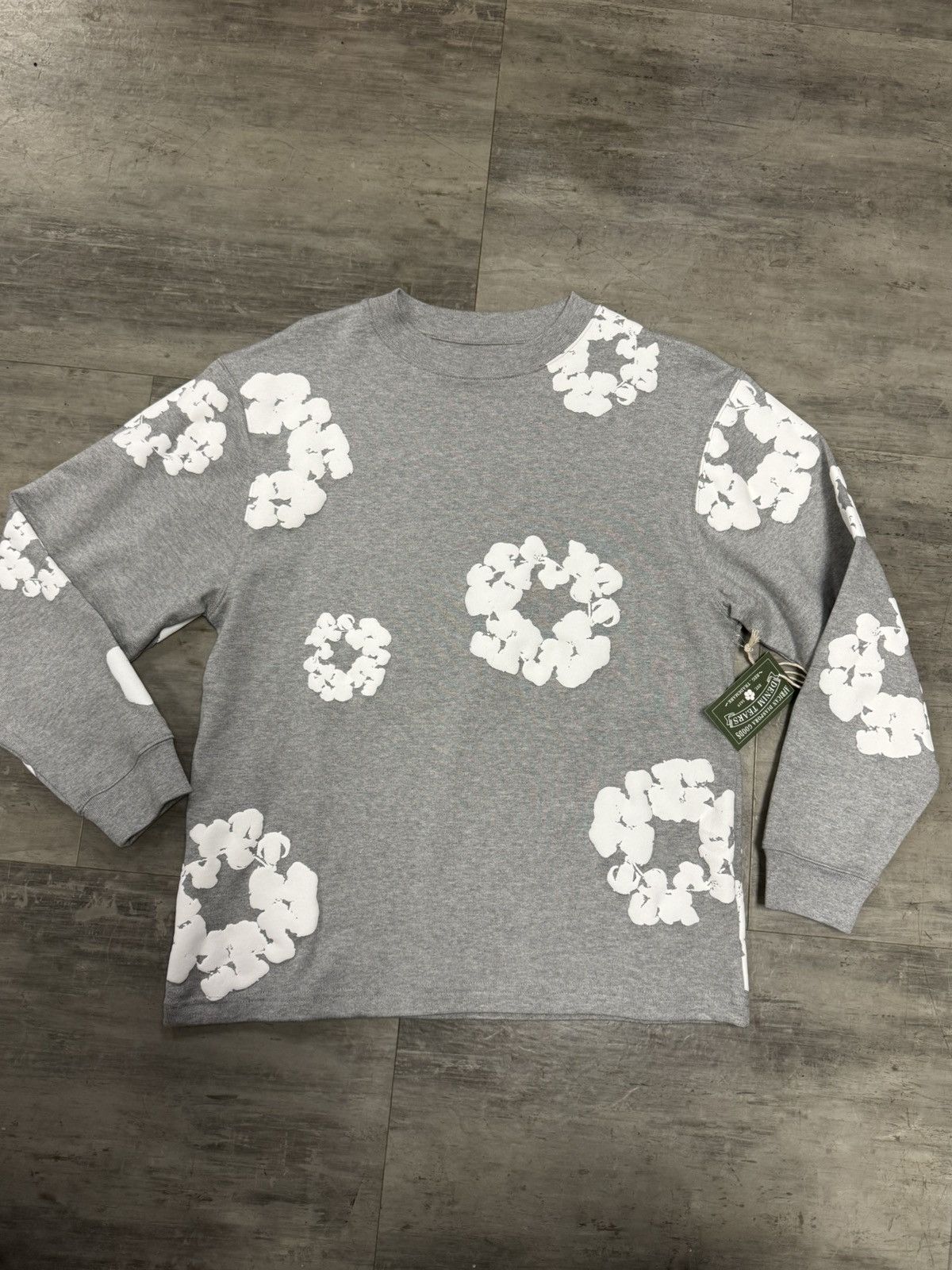 DENIM TEARS Denim Tears Grey Long Sleeve Shirt size xl Size US XL / EU 56 / 4 - 2 Thumbnail
