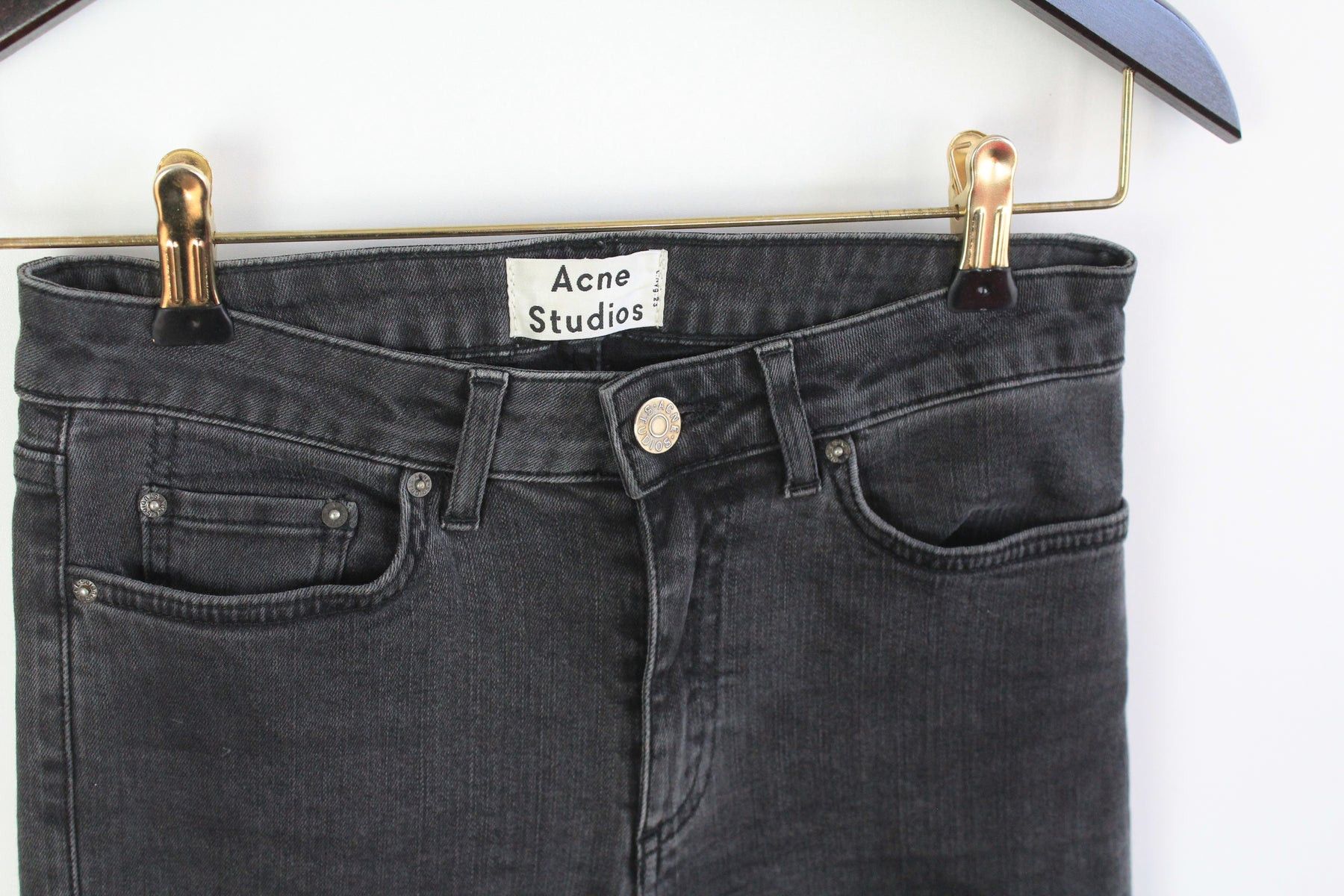 Acne Studios Acne Studios Skin 5 Pistol BLK Jeans Women's 26/32 Size 26" / US 2 / IT 38 - 3 Thumbnail