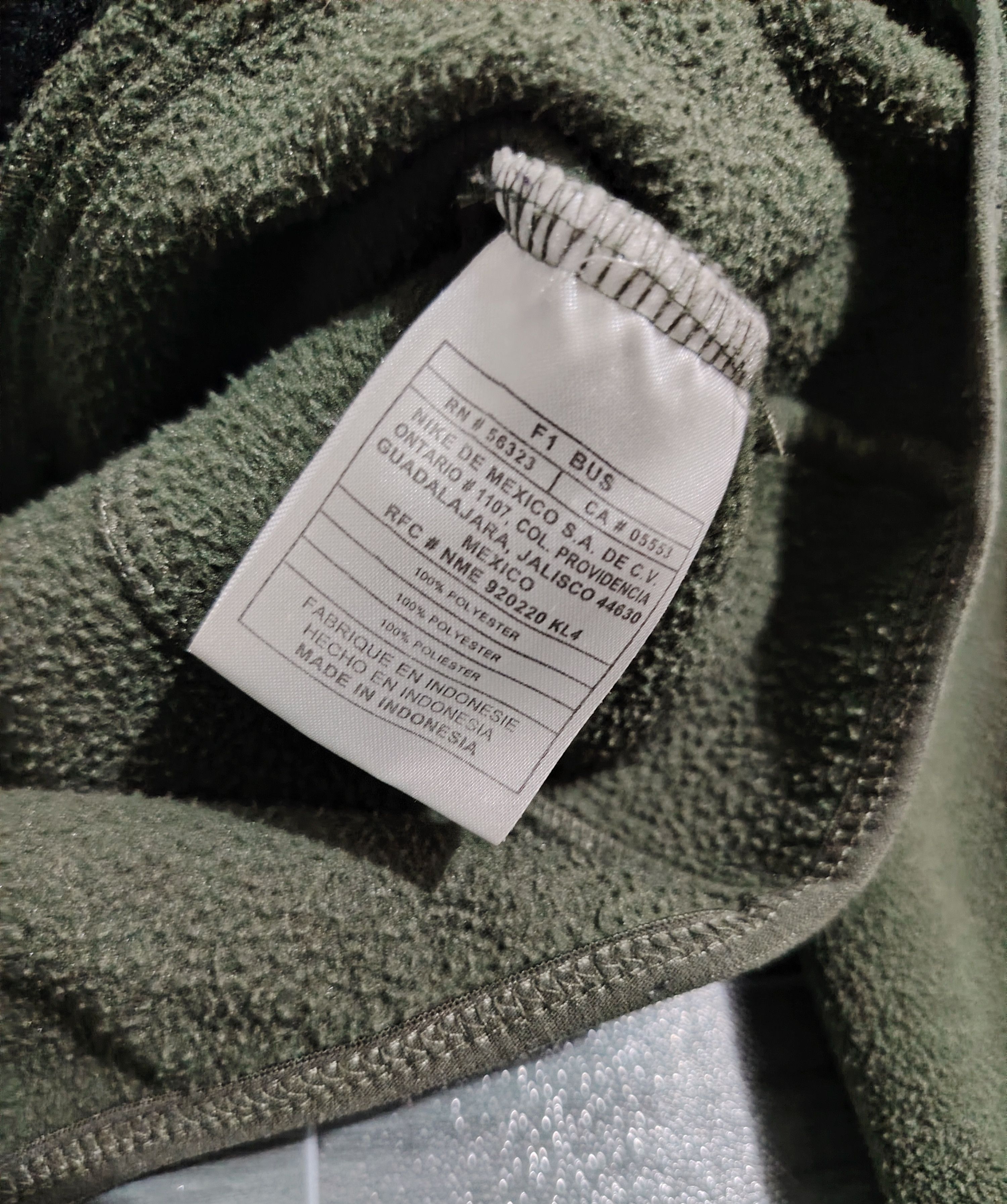 Nike ACG NIKE ACG - Vintage - Therma Fit Fleece Jacket Size US M / EU 48-50 / 2 - 7 Thumbnail