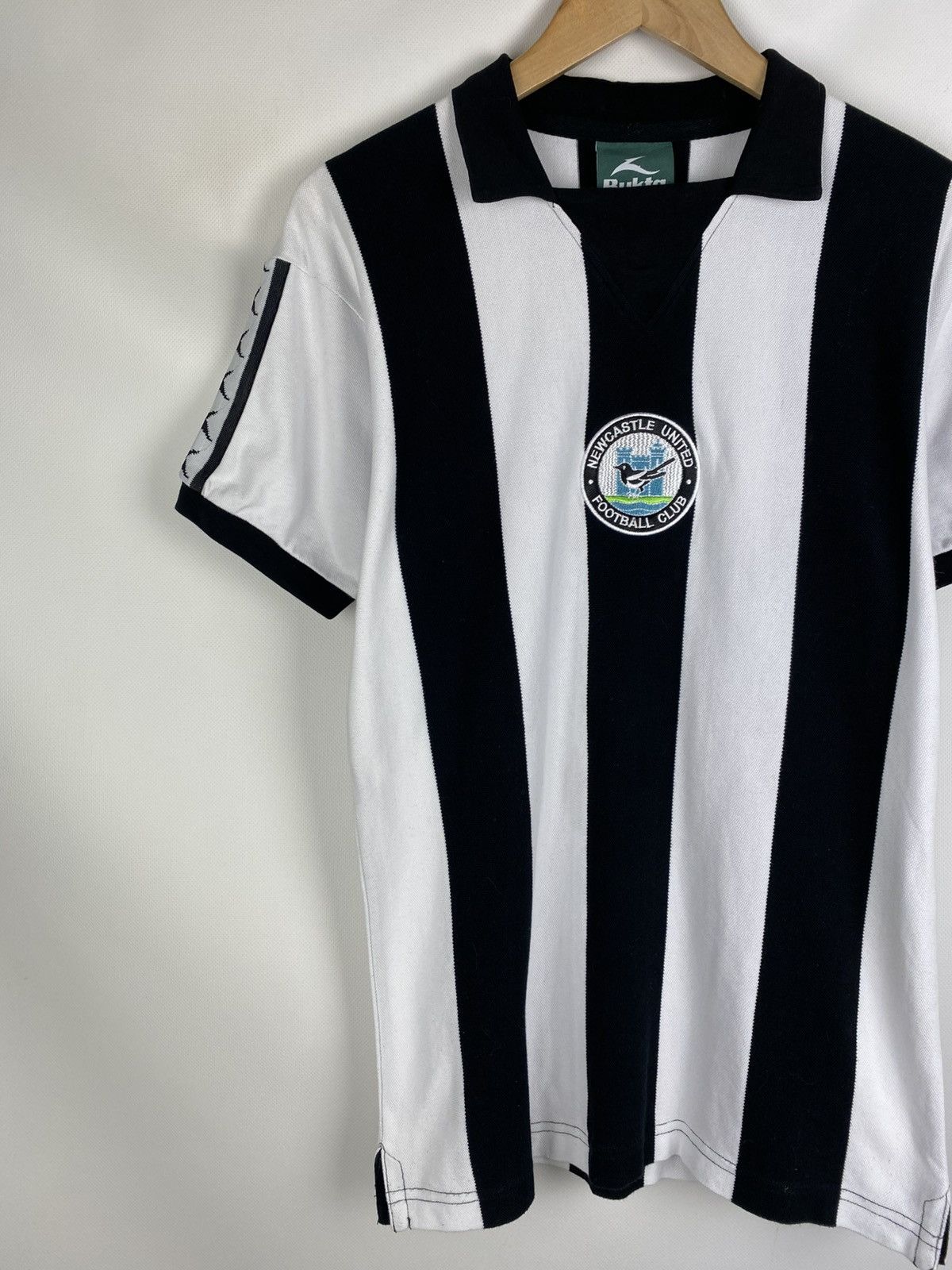 Other Bukta Newcastle United Replica Soccer Polo Shirt Jersey Size US M / EU 48-50 / 2 - 2 Thumbnail