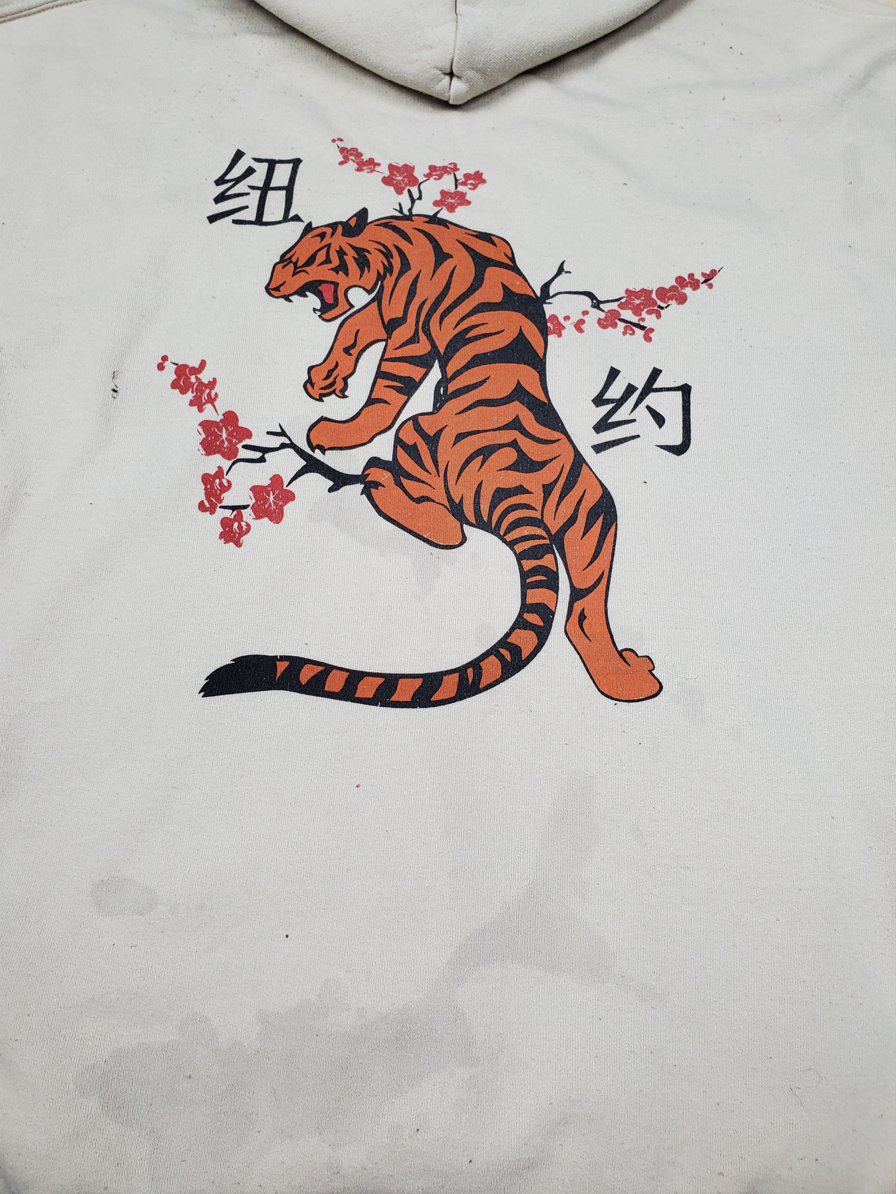 Japanese Brand × Vintage 🔥Vintage Hoodies Tiger Printed🔥 USA Size US L / EU 52-54 / 3 - 10 Thumbnail