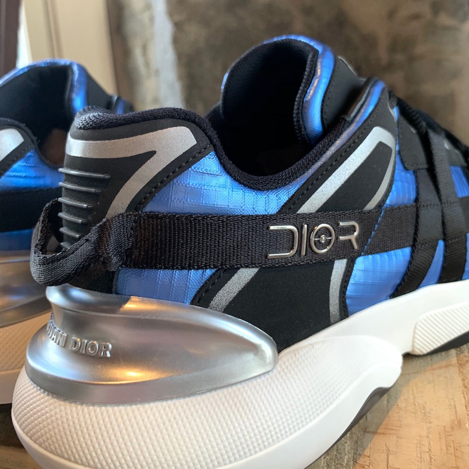 Club Sorayama × Dior Christian Dior X Sorayama B24 Runtek Blue Sneakers Size US 8 / EU 41 - 11 Thumbnail