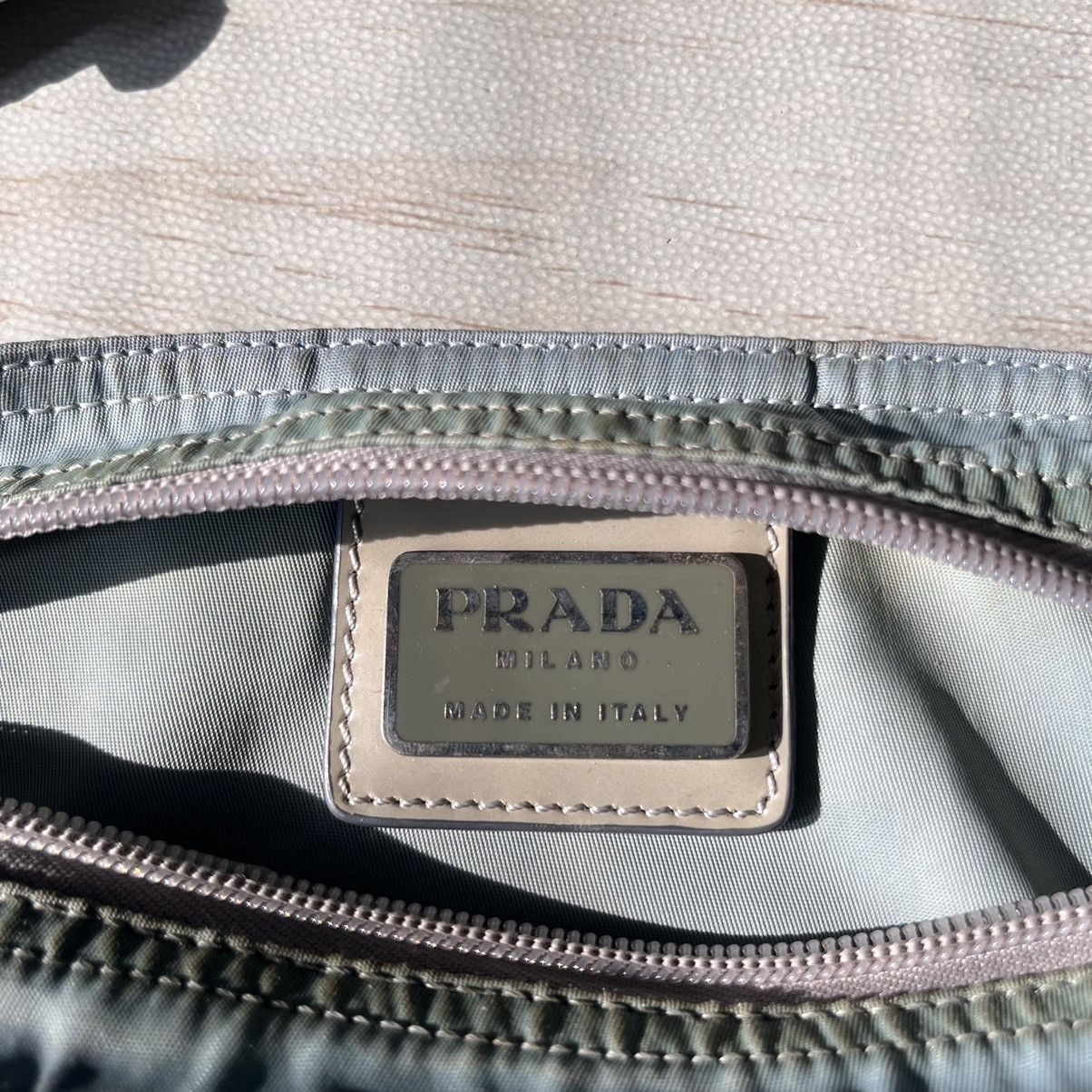 Prada DELETE IN 24 HOURS ❗️Vintage Prada nylon slingbag 🔵 Size ONE SIZE - 5 Thumbnail