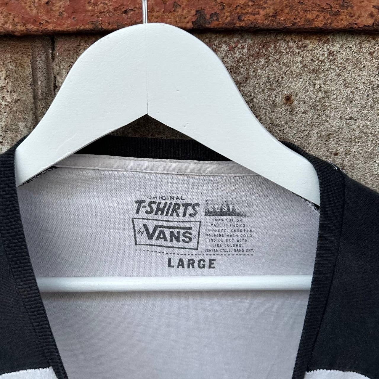 Vans VTG Mans Vans Long-sleeve T-shirts 3/4 Size L Y2K SK8 00s Size US L / EU 52-54 / 3 - 5 Thumbnail
