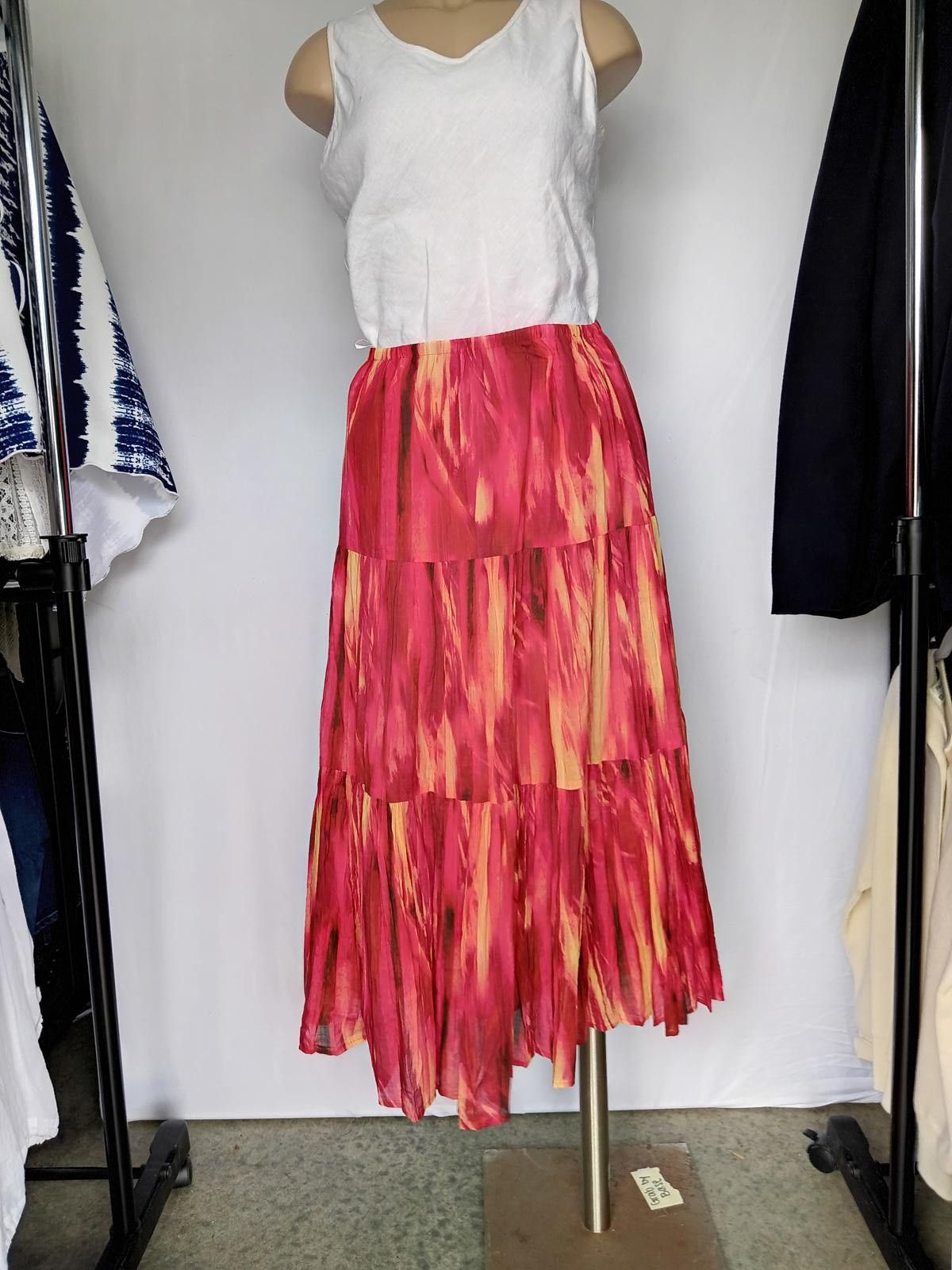 Jones New York Beautiful Tiered Maxi Skirt by Jones New York Size 27" / US 4 / IT 40 - 1 Thumbnail