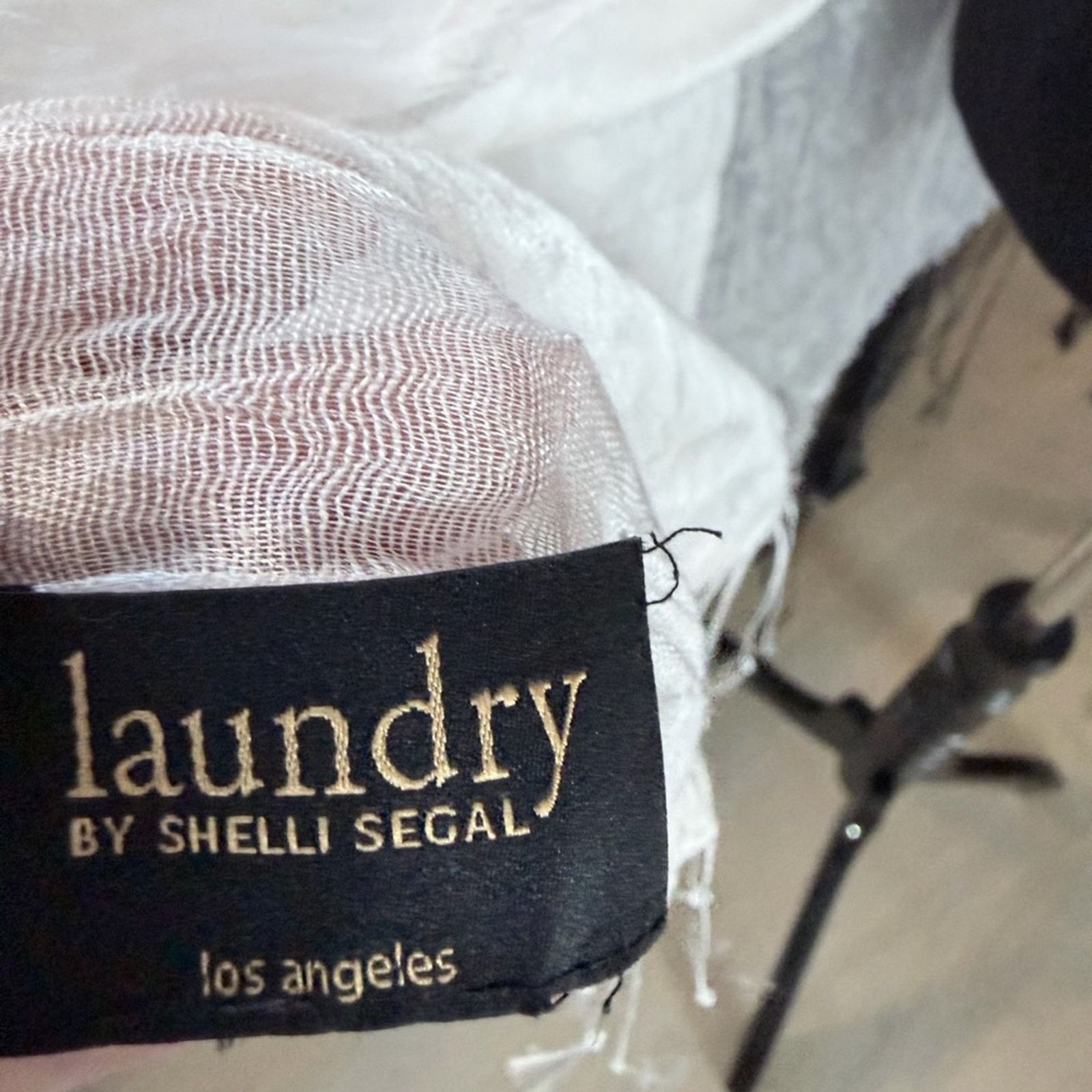 Laundry by Shelli Segal Laundry By Shelli Segal Sheer White Shawl Size ONE SIZE - 6 Thumbnail