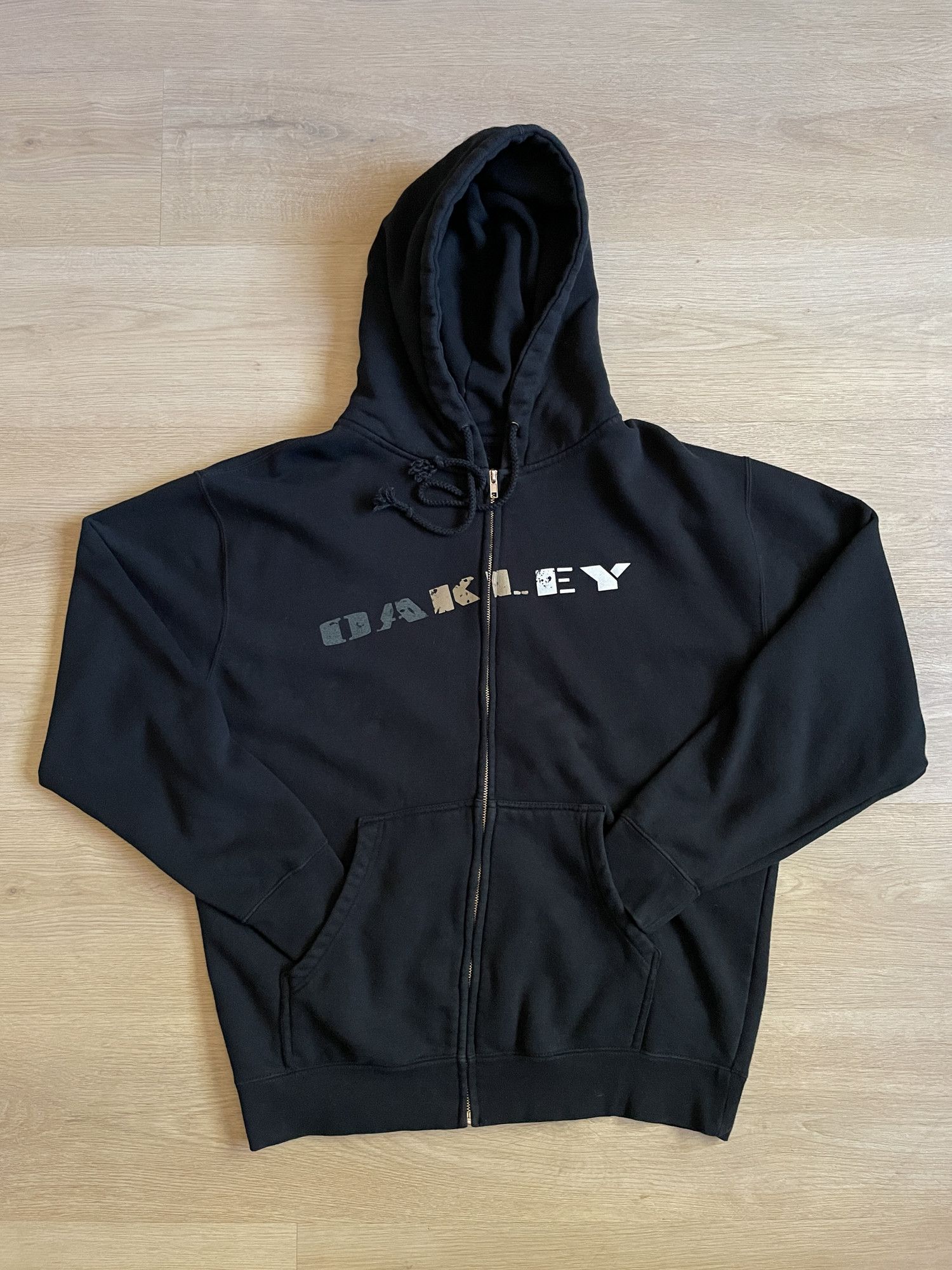 Oakley × Vintage HOODIE OAKLEY | Grailed