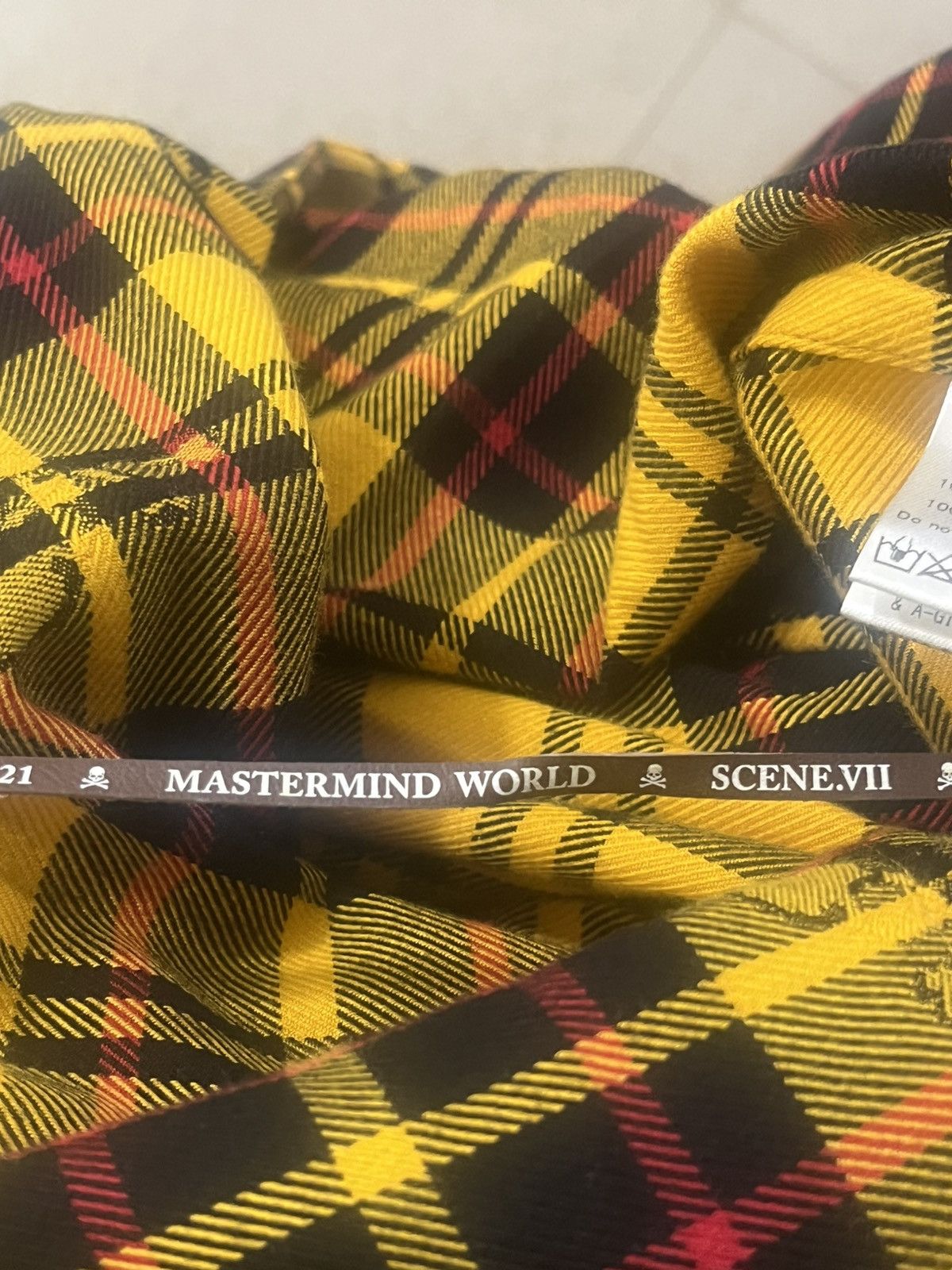 Mastermind Japan Mastermind Japan Plaid Shirt With Hood Sz M Size US M / EU 48-50 / 2 - 15 Thumbnail