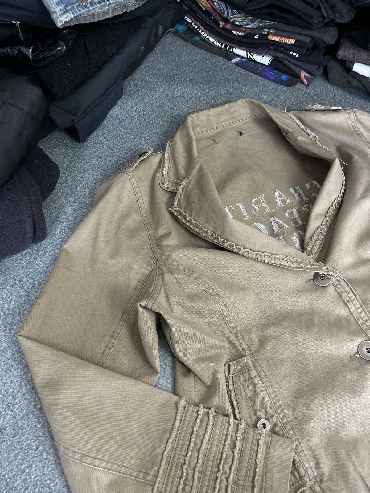 Japanese Brand avantgarde military japan type archive rivets jacket Size L / US 10 / IT 46 - 2 Thumbnail