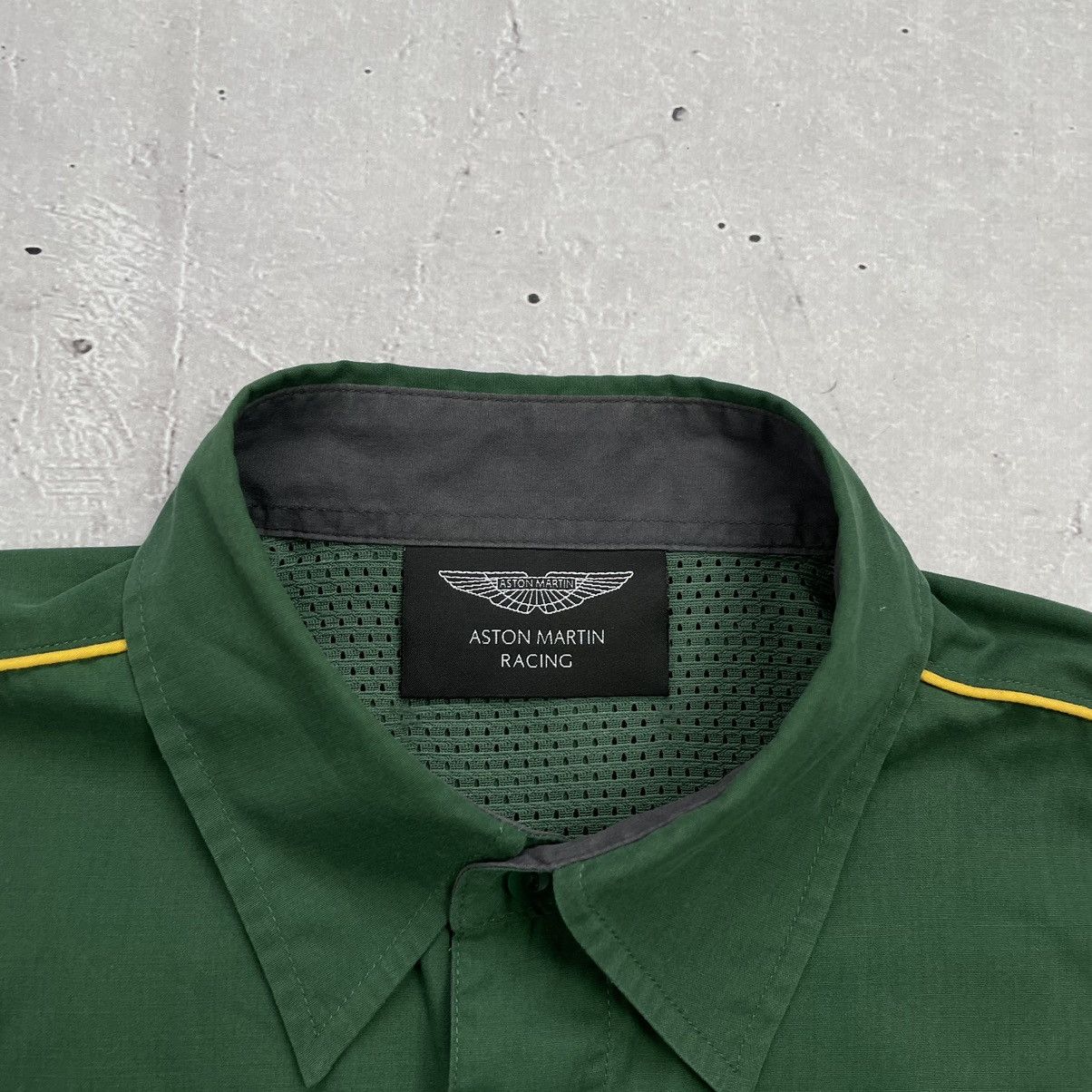 Vintage Vintage Aston Martin shirt formula 1 racing t shirt Size US M / EU 48-50 / 2 - 8 Thumbnail