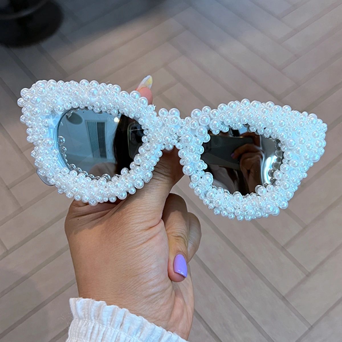 Vintage Luxury Pearl Sunglasses Size ONE SIZE - 4 Thumbnail