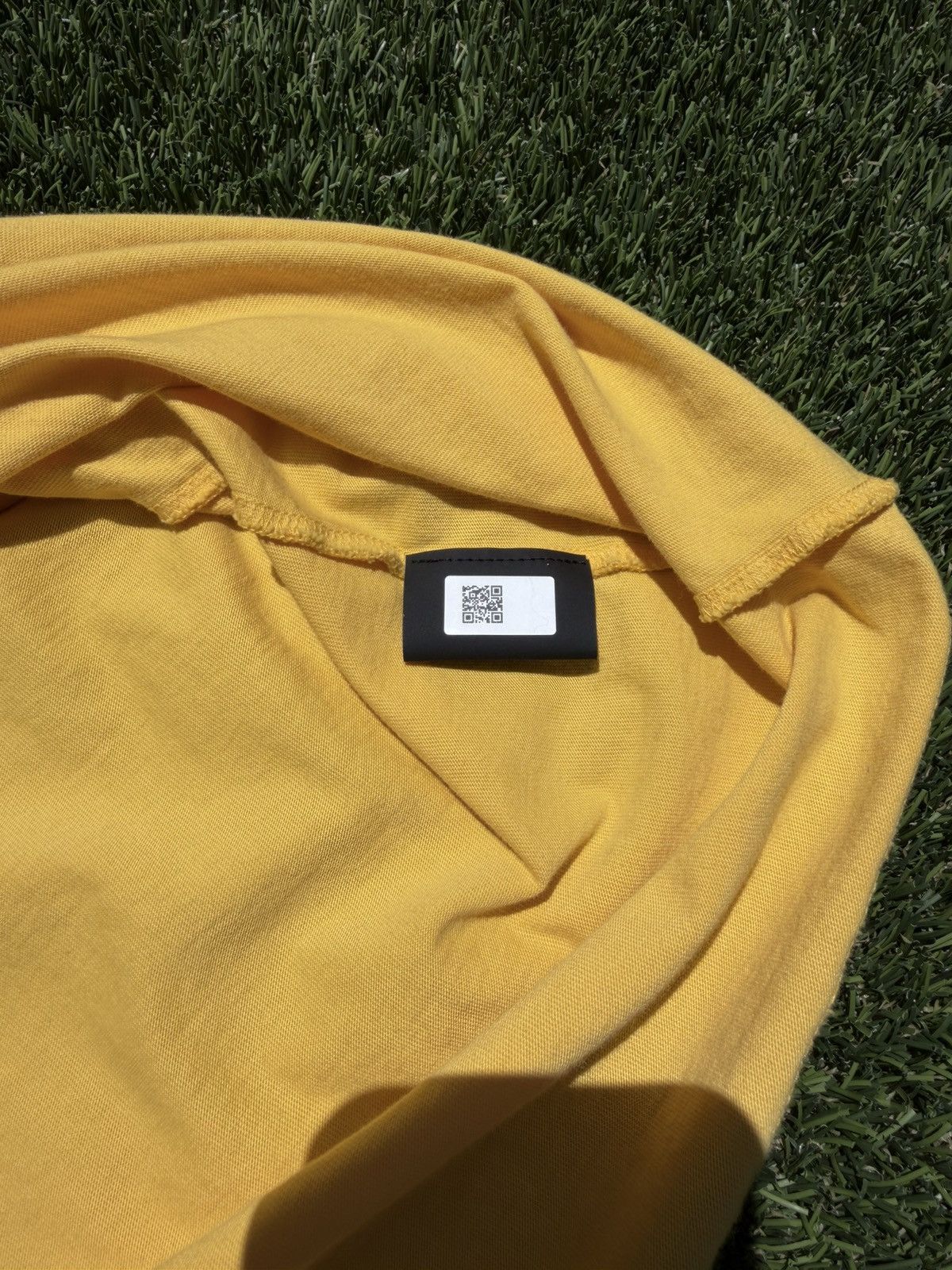 Balenciaga 2022 Paris Fashion Week Balenciaga Ukraine Flag Shirt Size US XXL / EU 58 / 5 - 3 Thumbnail