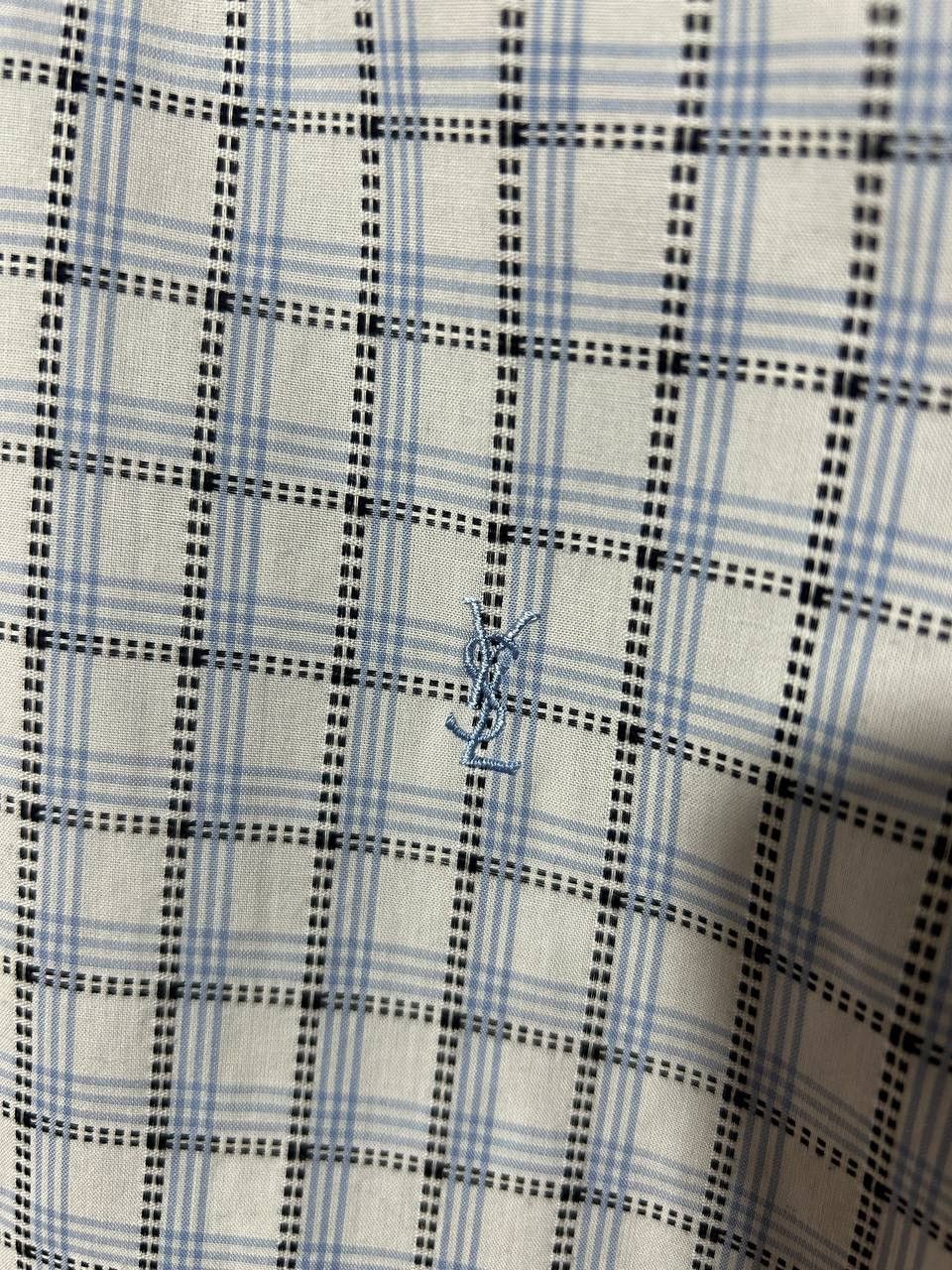 Yves Saint Laurent Vintage YSL Yves Saint Laurent White Classic Button Shirt Size US L / EU 52-54 / 3 - 6 Thumbnail