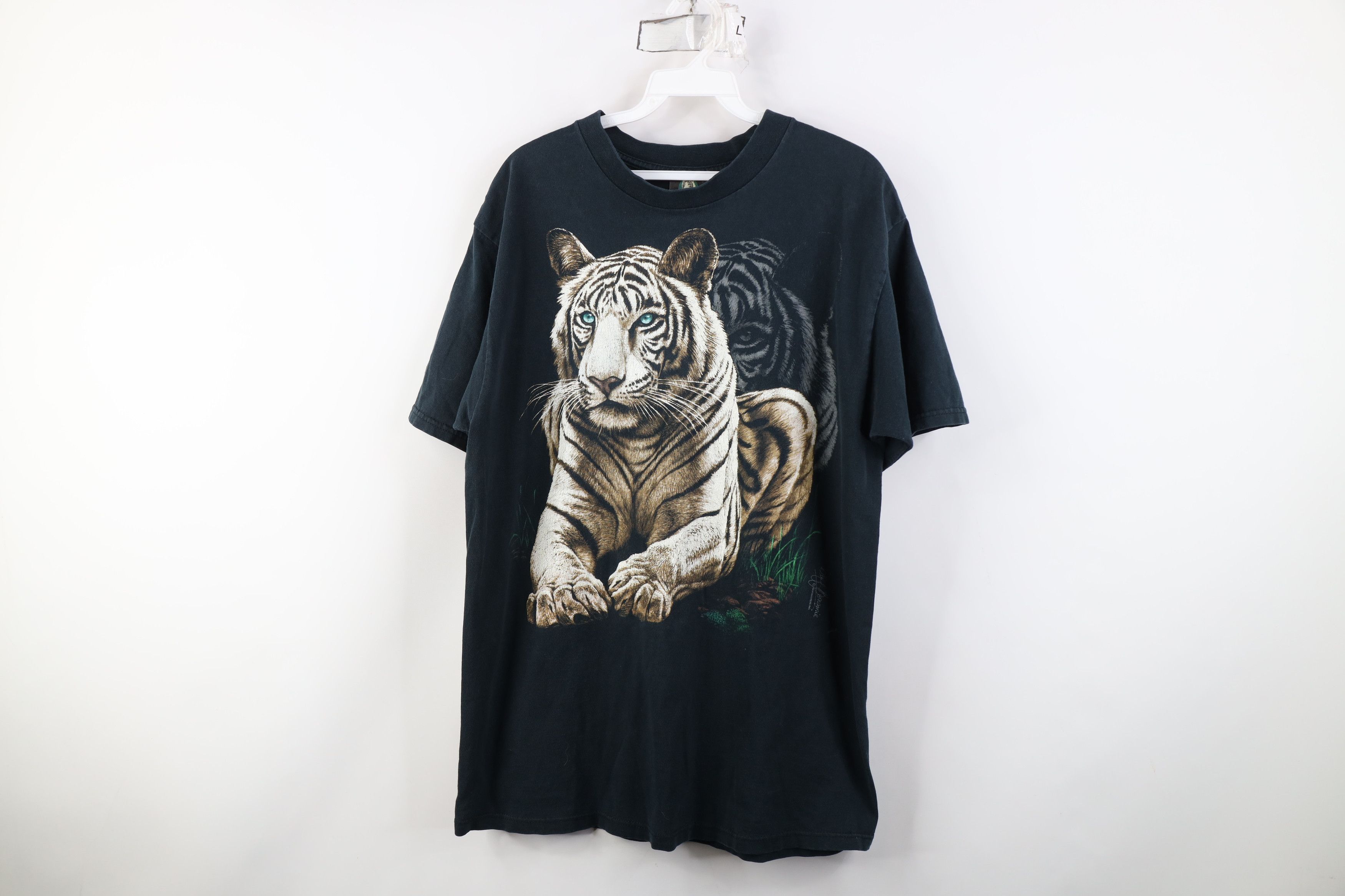 Vintage Vintage 90s Streetwear Big Cat Tiger Short Sleeve T-Shirt Size US L / EU 52-54 / 3 - 1 Thumbnail