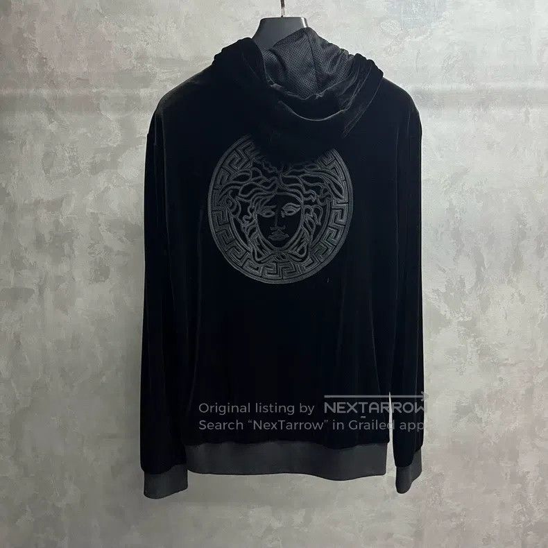 Versace Versace Black zippered sportswear sweatshirt jacket Size US M / EU 48-50 / 2 - 5 Thumbnail