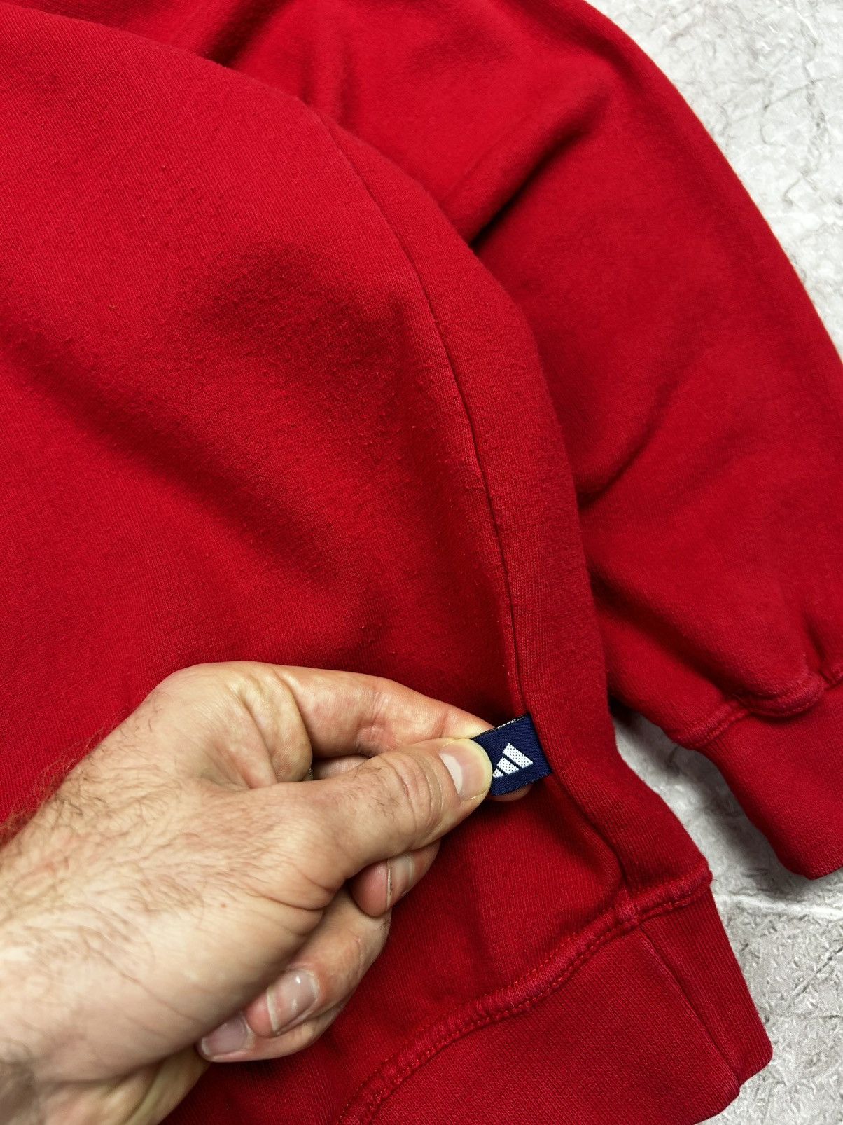 Adidas × Vintage Vintage Adidas 90s Center Logo Sweatshirt Size US S / EU 44-46 / 1 - 5 Thumbnail