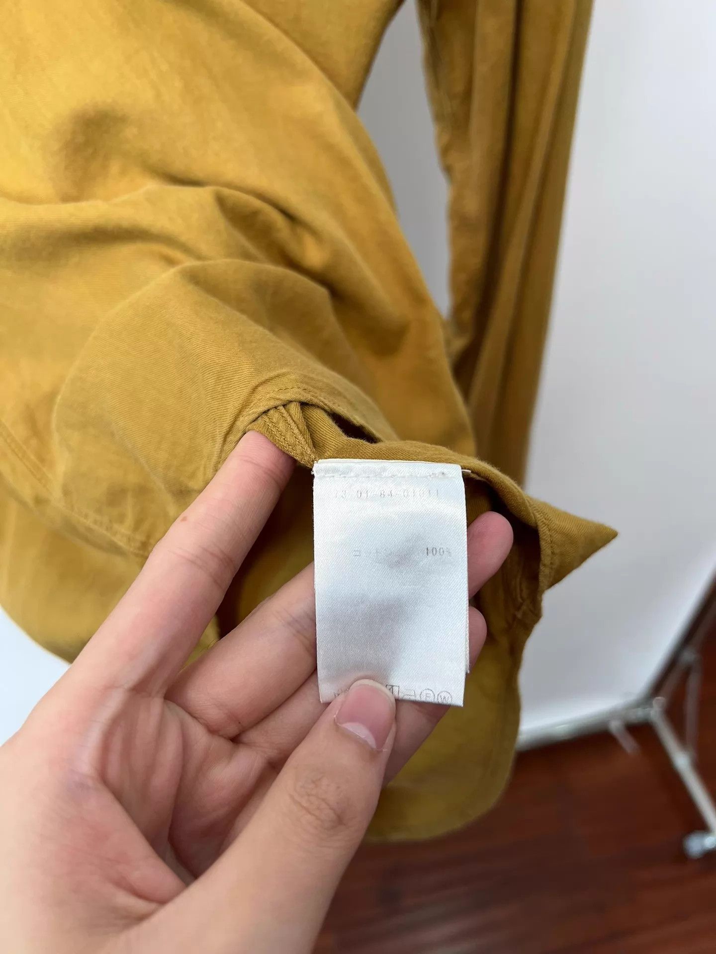 Dries Van Noten Dries Van Noten Henley court shirt unique color size 44 Size US S / EU 44-46 / 1 - 6 Thumbnail