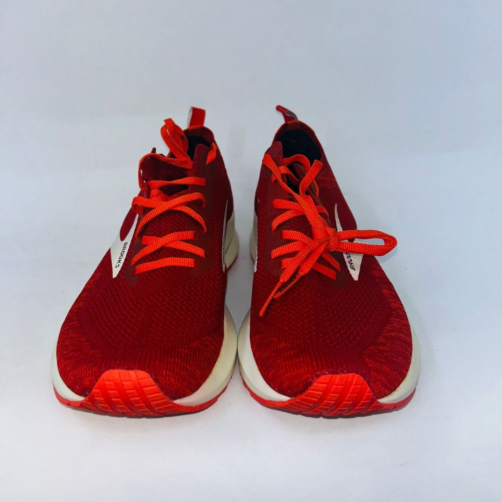 Brooks BROOKS MEN LEVITATE 4 RED/CHERRY WHITE RUNNING SHOES SIZE 9 Size US 9 / EU 42 - 2 Thumbnail